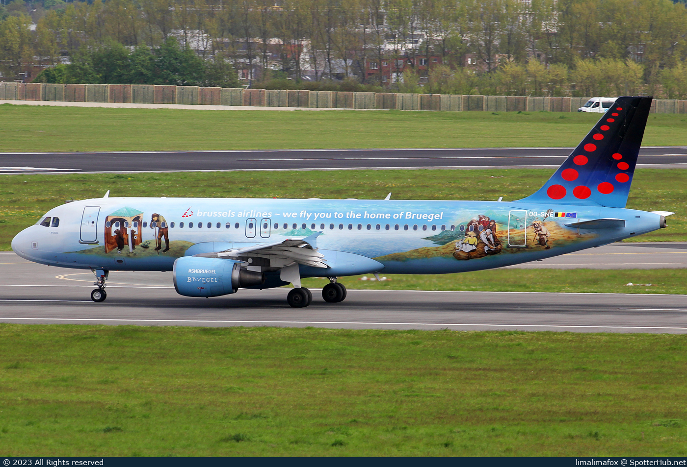 Photo of OO-SNE - Airbus A320-214 operated by Brussels Airlines