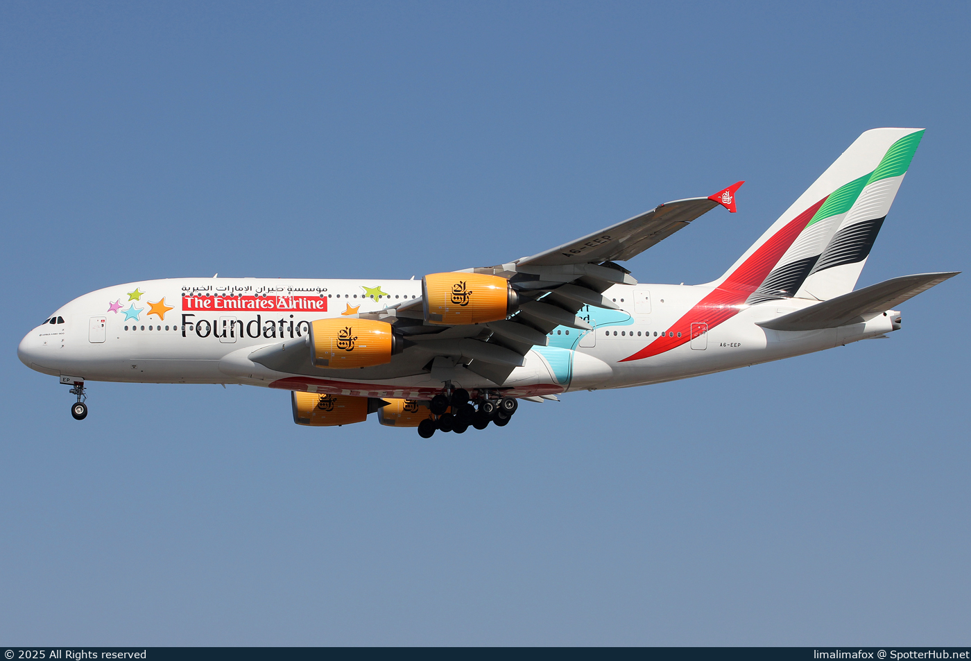 Photo of A6-EEP - Airbus A380-861 operated by Emirates