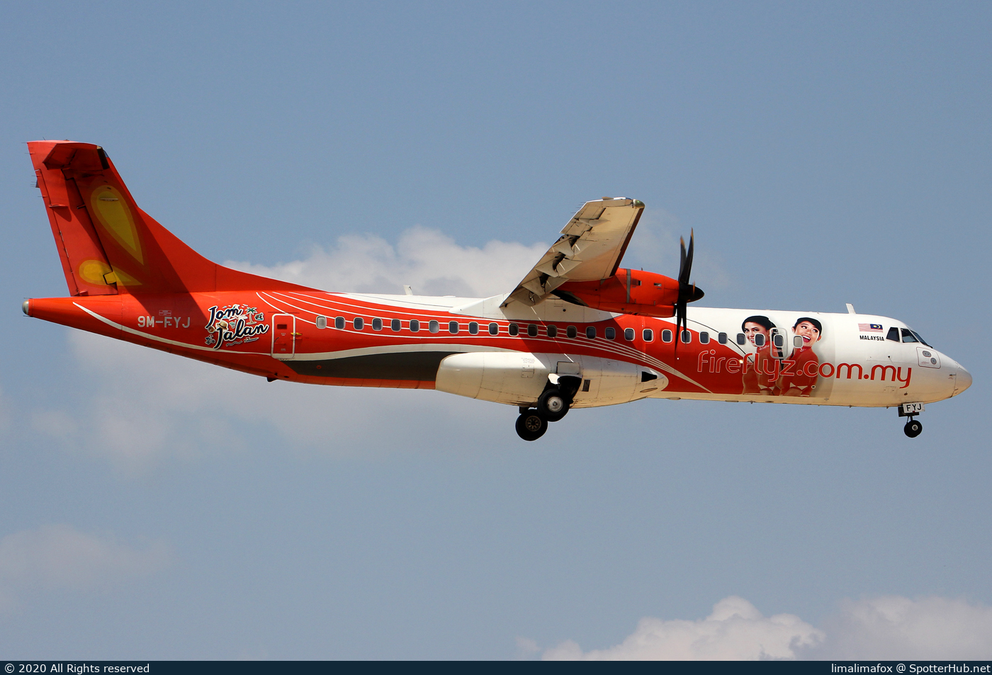 Photo of 9M-FYJ - ATR 72-500 operated by Firefly