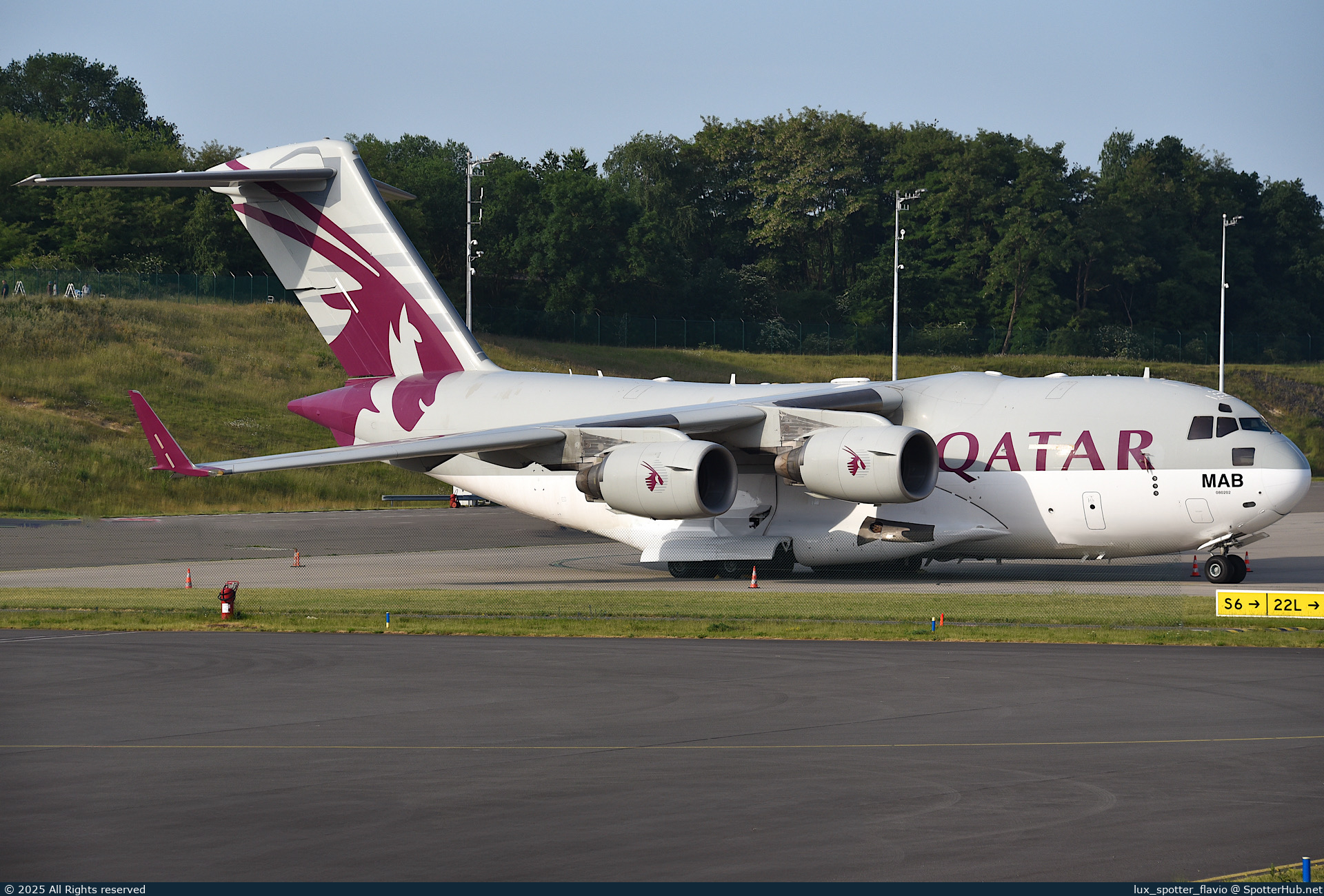 Photo of A7-MAB - Boeing C-17A Globemaster III operated by Qatar Emiri Air Force