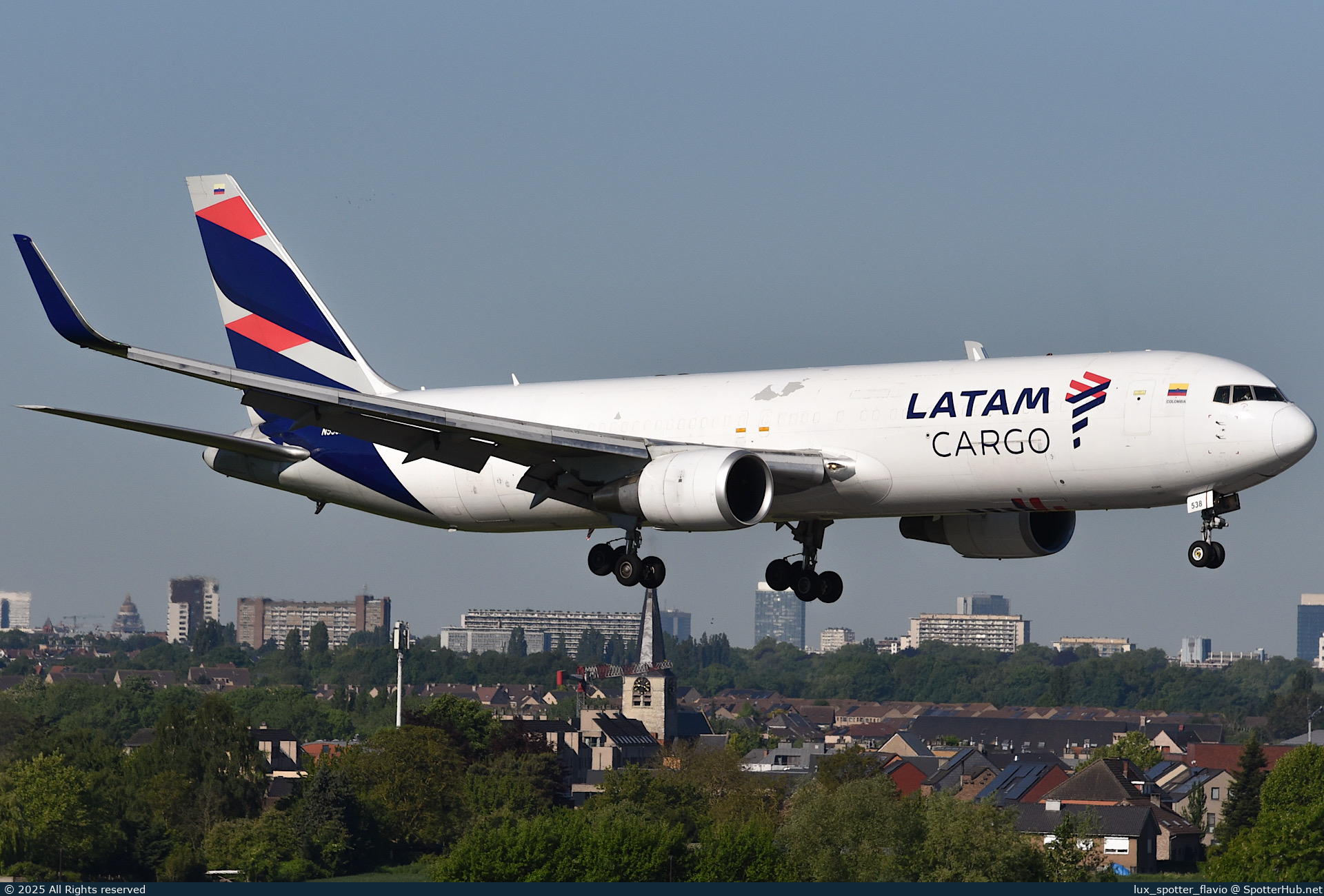 Photo of N538LA - Boeing 767-316(ER)(BCF) operated by LATAM Cargo Colombia