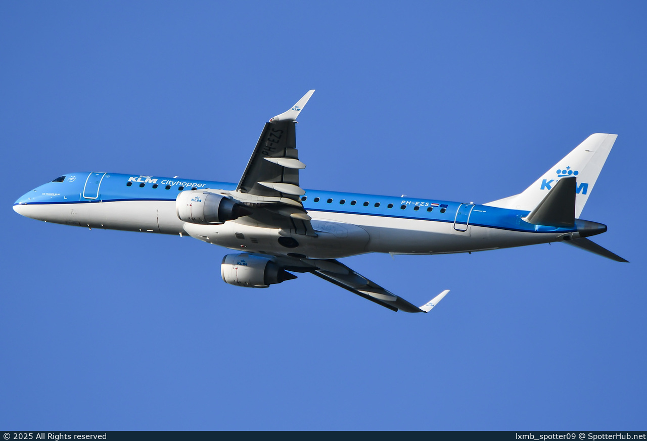 Photo of PH-EZS - Embraer ERJ-190STD operated by KLM Cityhopper
