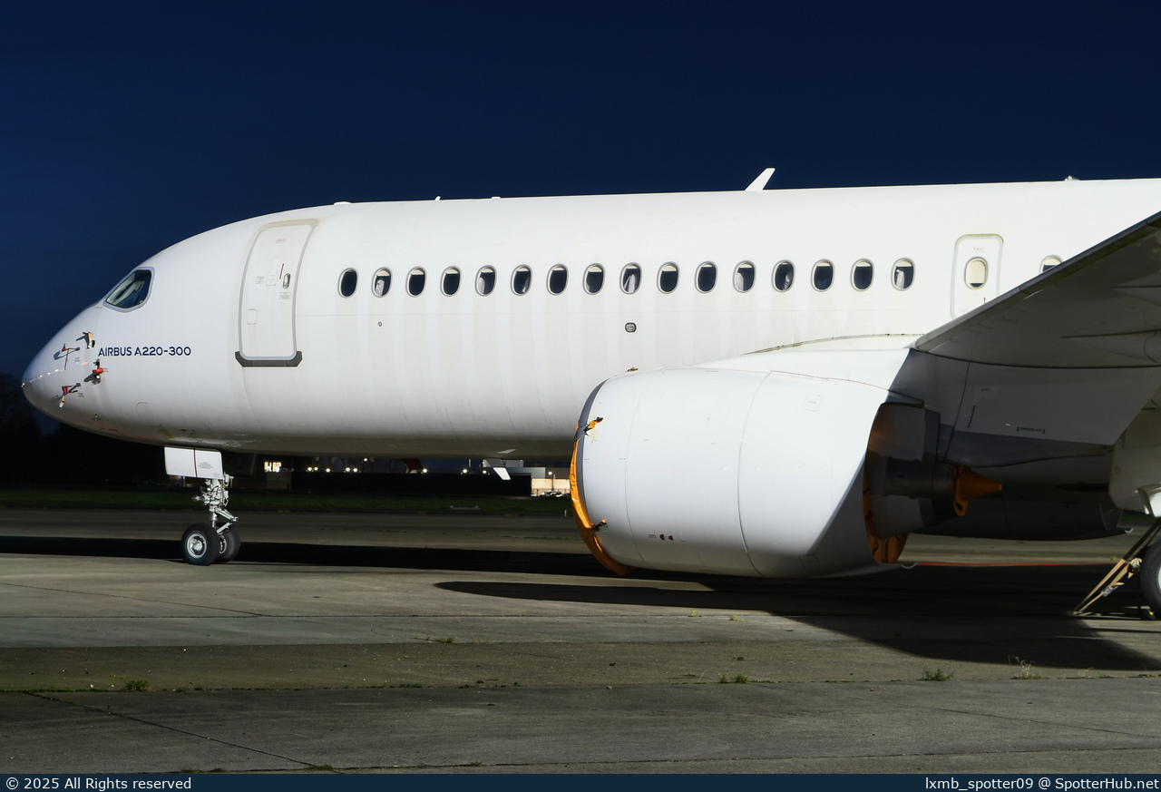 Photo of VP-BMZ - Airbus A220-300 operated by GLTK State Transport Leasing Company