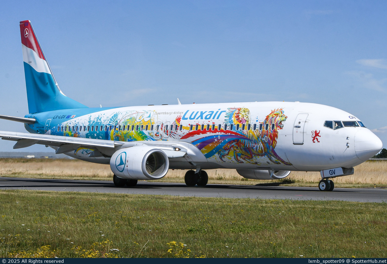Photo of LX-LGV - Boeing 737-8C9 operated by Luxair