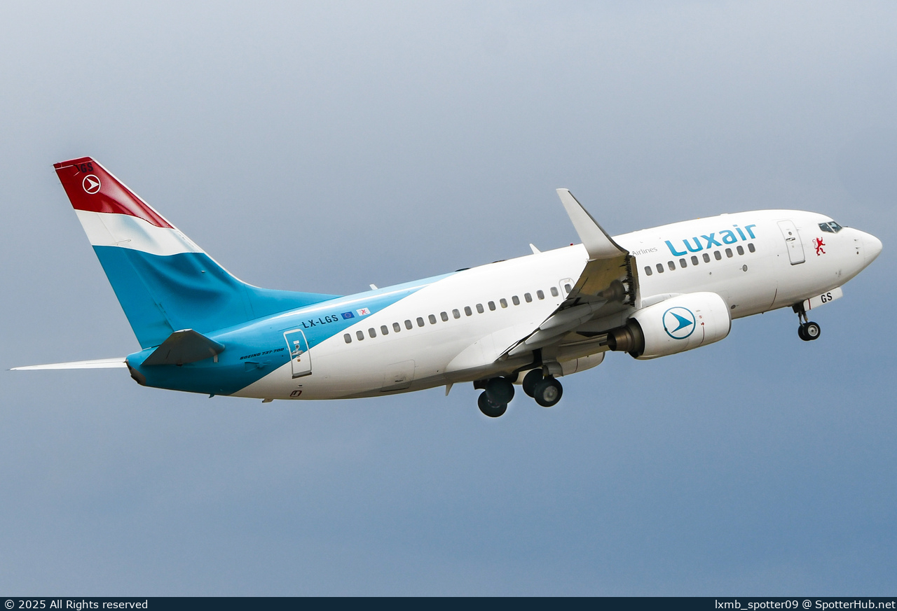Photo of LX-LGS - Boeing 737-7C9 operated by Luxair