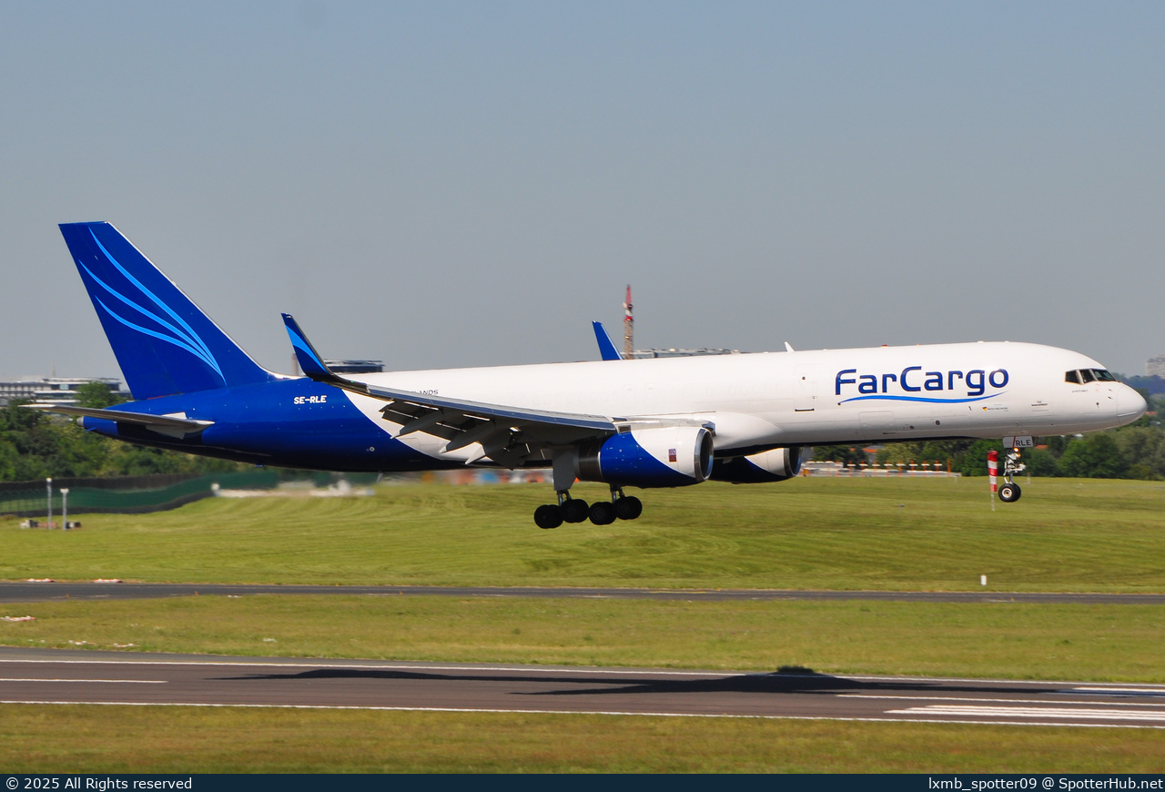 Photo of SE-RLE - Boeing 757-223(PCF) operated by FarCargo (opb West Atlantic Airlines)