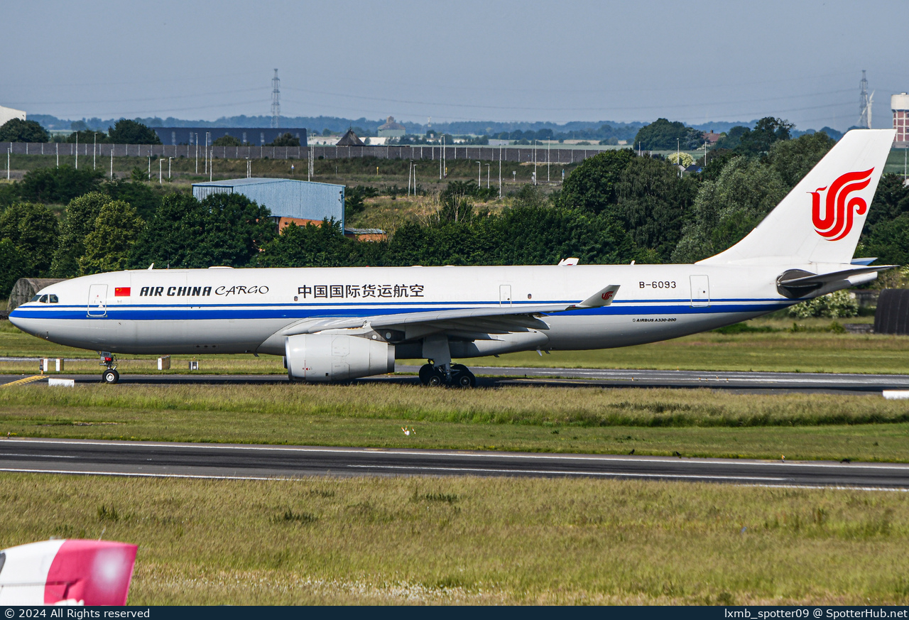 Photo of B-6093 - Airbus A330-243(P2F) operated by Air China Cargo