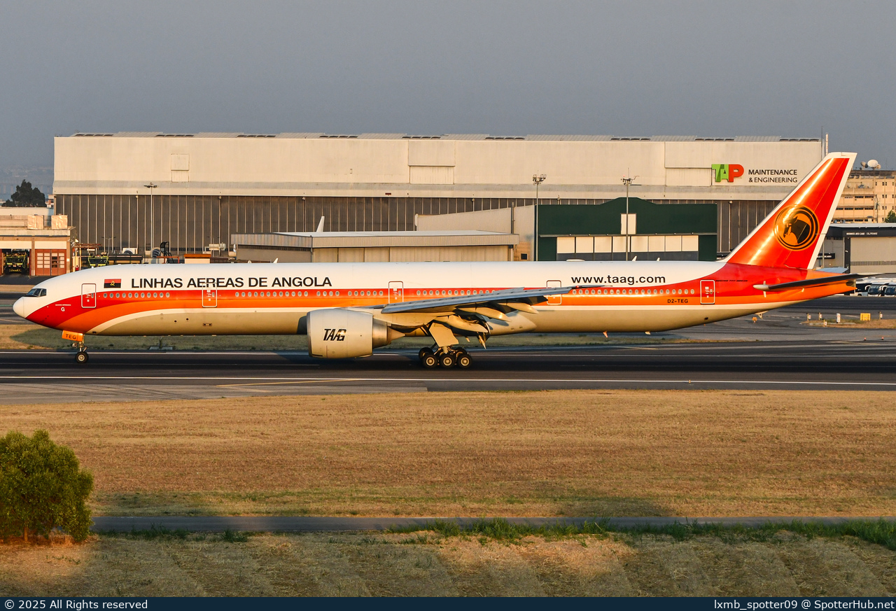 Photo of D2-TEG - Boeing 777-3M2(ER) operated by TAAG Angola Airlines