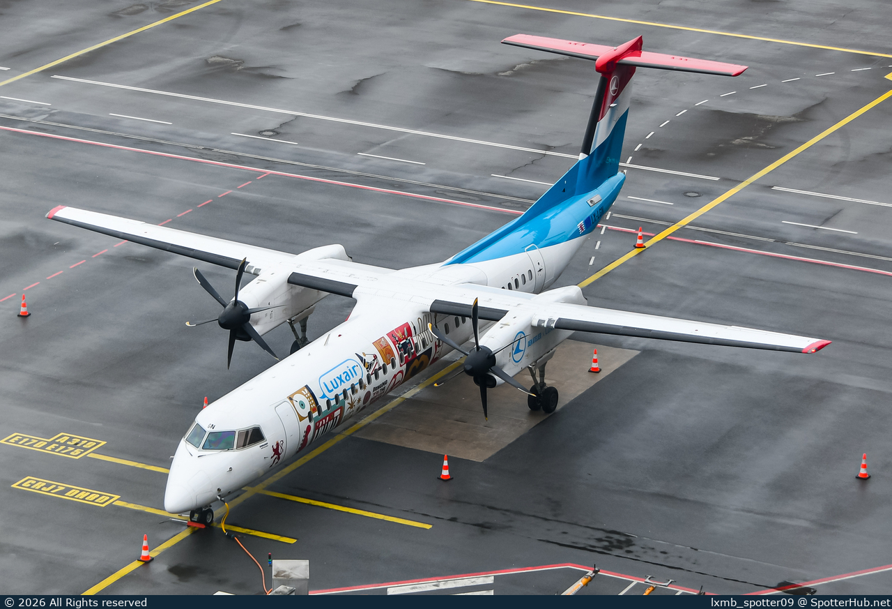 Photo of LX-LGN - Bombardier DHC-8-402 Dash 8 Q400 operated by Luxair