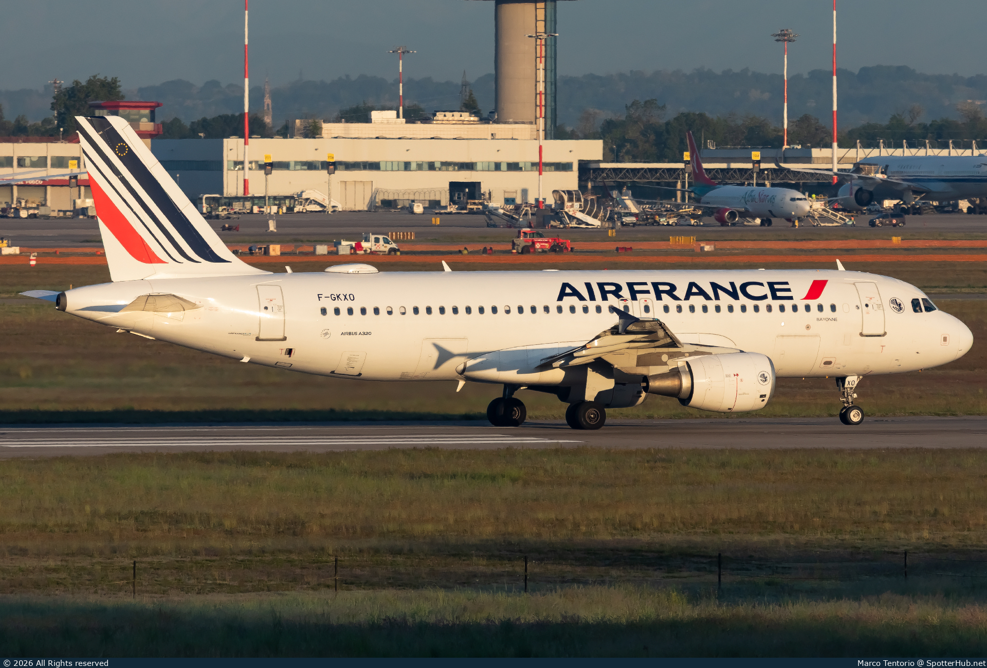 Photo of F-GKXO - Airbus A320-214 operated by Air France