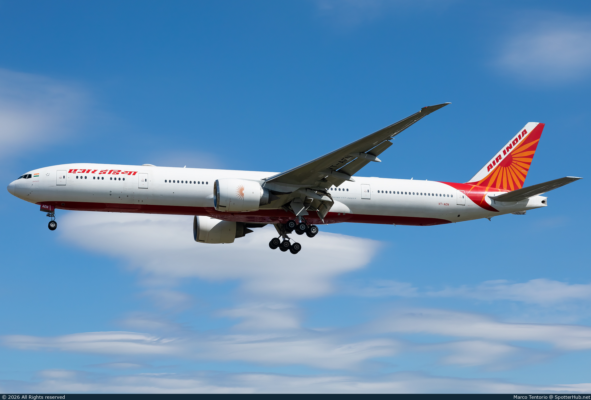 Photo of VT-AEN - Boeing 777-3FX(ER) operated by Air India