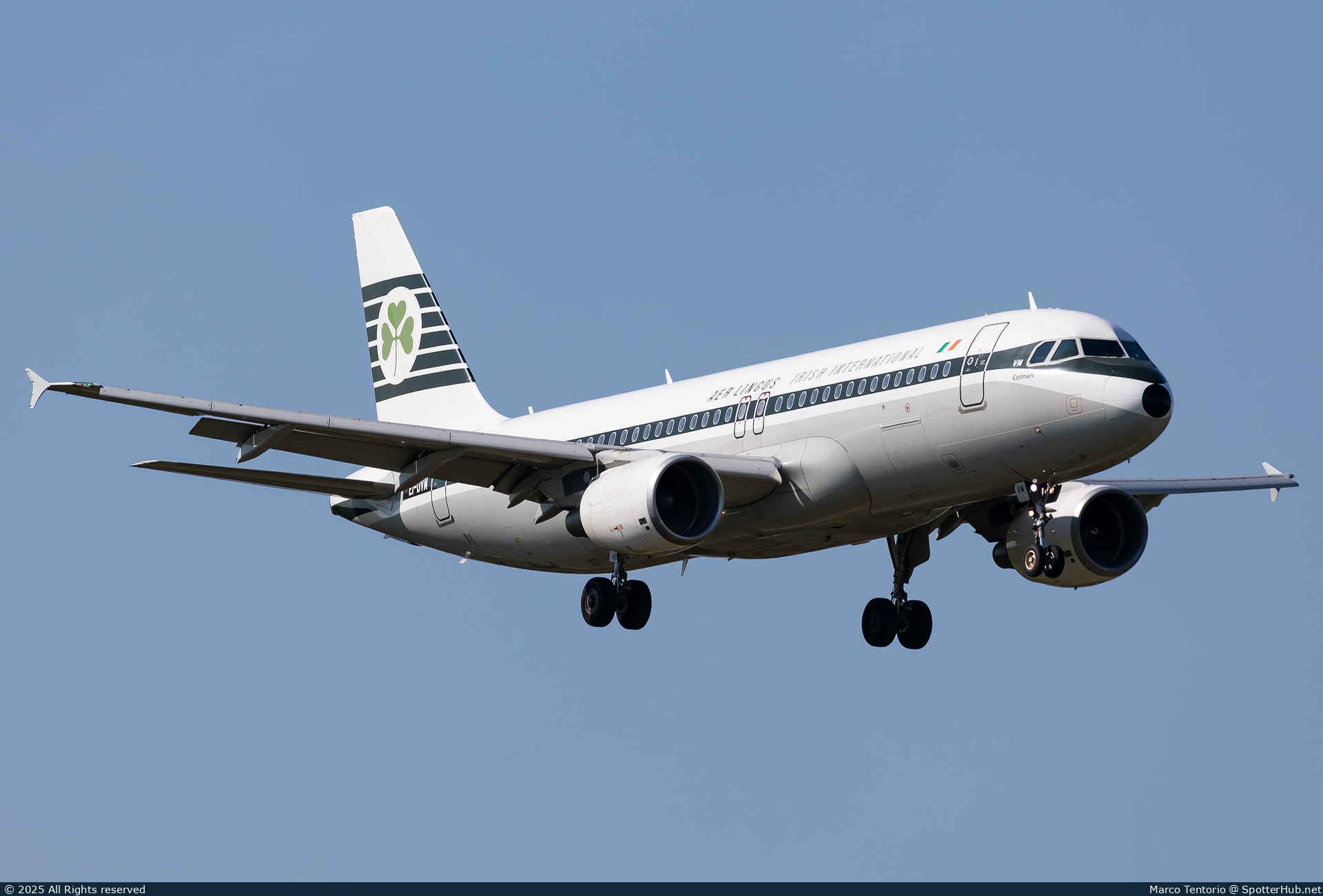 Photo of EI-DVM - Airbus A320-214 operated by Aer Lingus