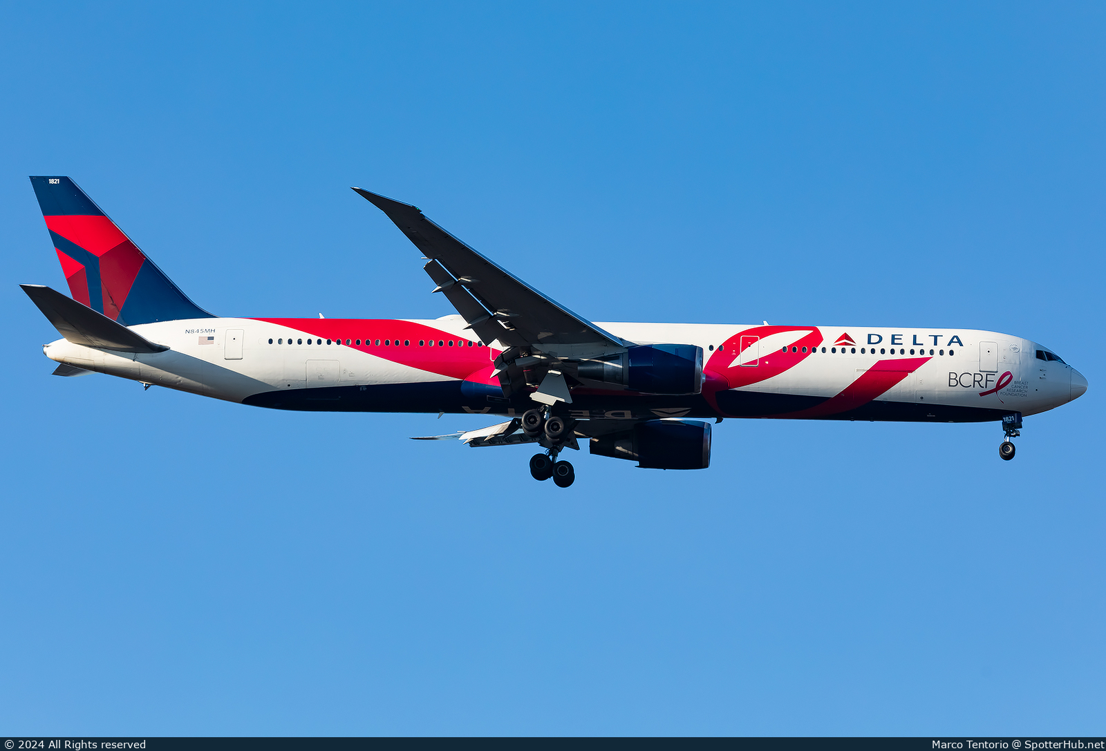 Photo of N845MH - Boeing 767-432(ER) operated by Delta Air Lines
