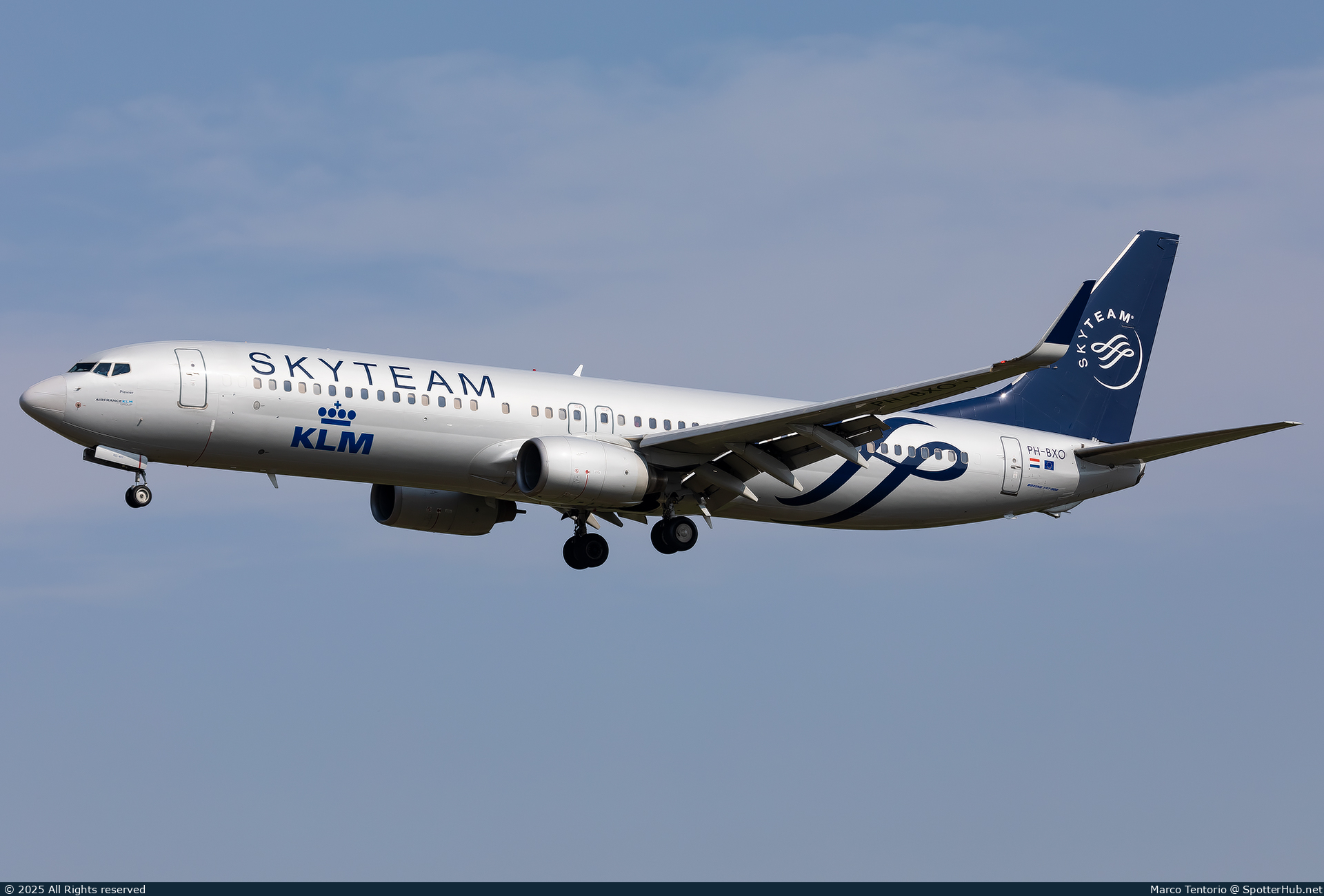 Photo of PH-BXO - Boeing 737-9K2 operated by KLM Royal Dutch Airlines