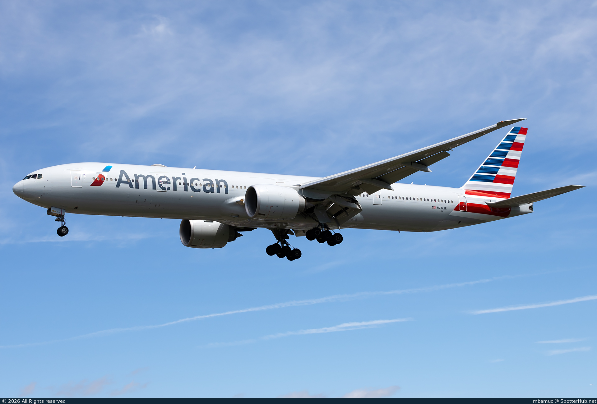Photo of N734AR - Boeing 777-323(ER) operated by American Airlines