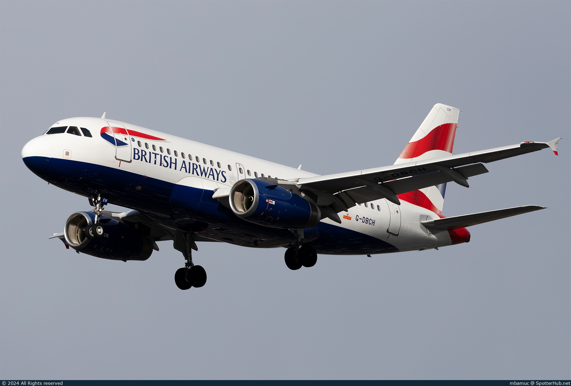 Photo of G-DBCH - Airbus A319-131 operated by British Airways