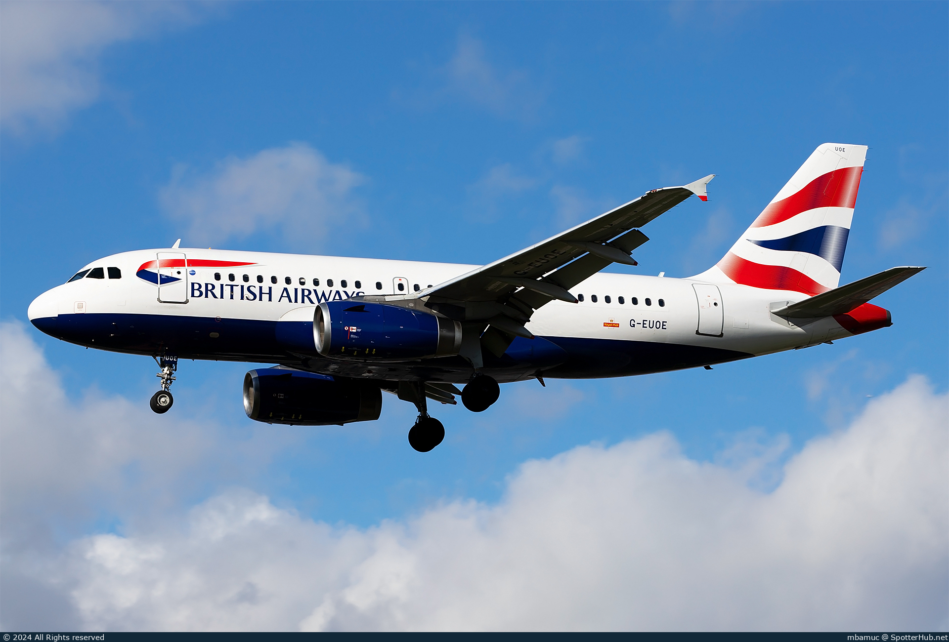 Photo of G-EUOE - Airbus A319-131 operated by British Airways