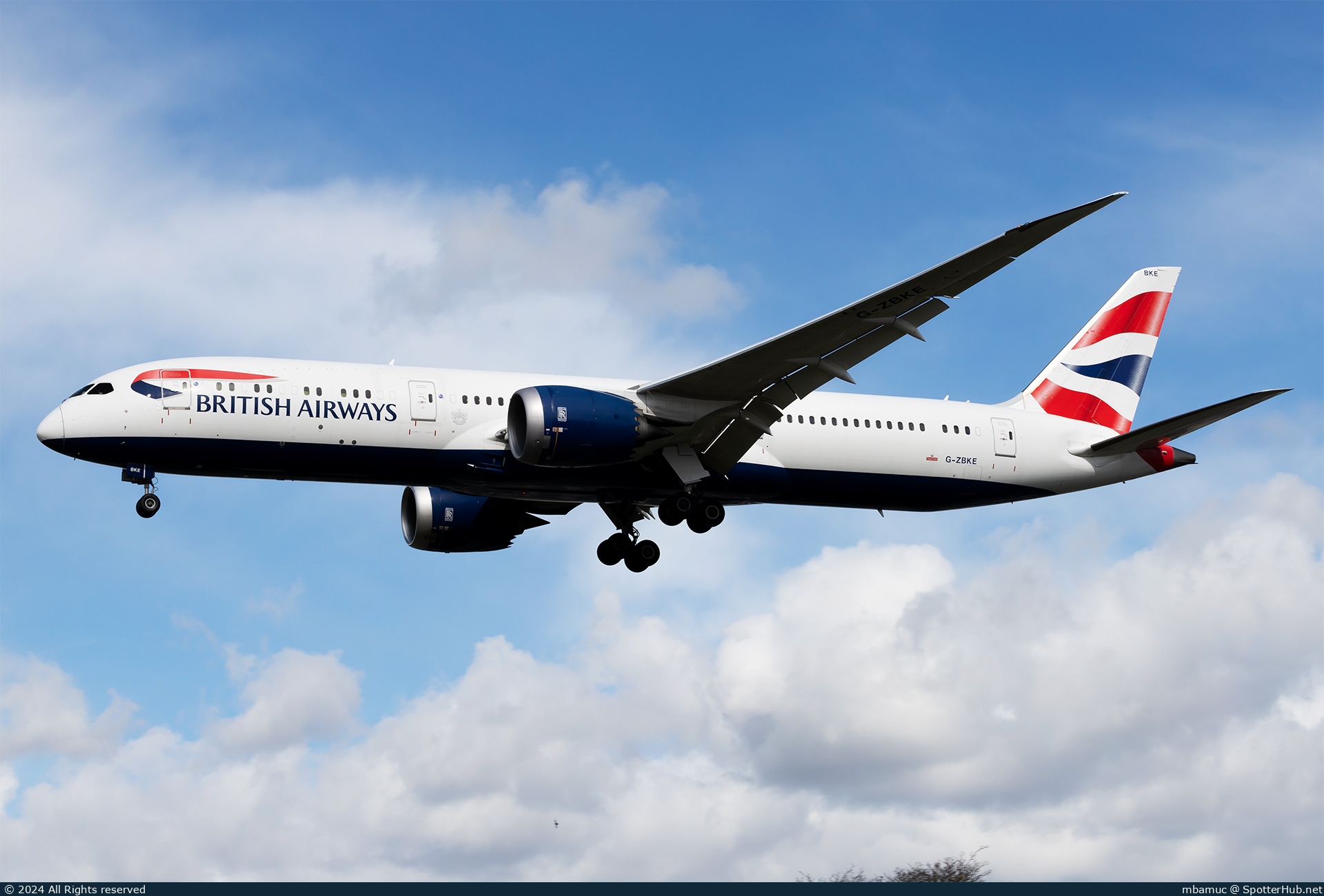 Photo of G-ZBKE - Boeing 787-9 Dreamliner operated by British Airways