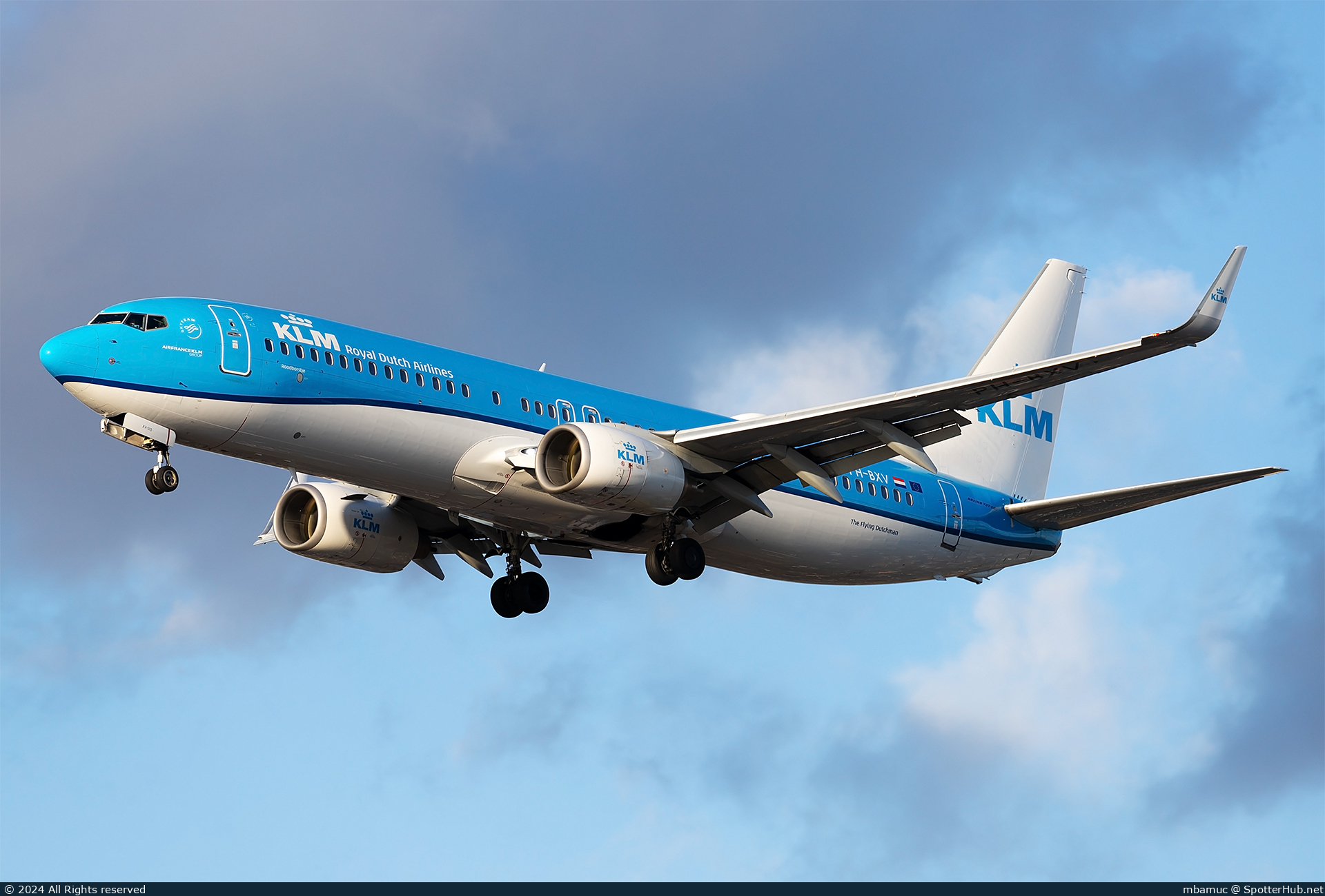 Photo of PH-BXV - Boeing 737-8K2 operated by KLM Royal Dutch Airlines