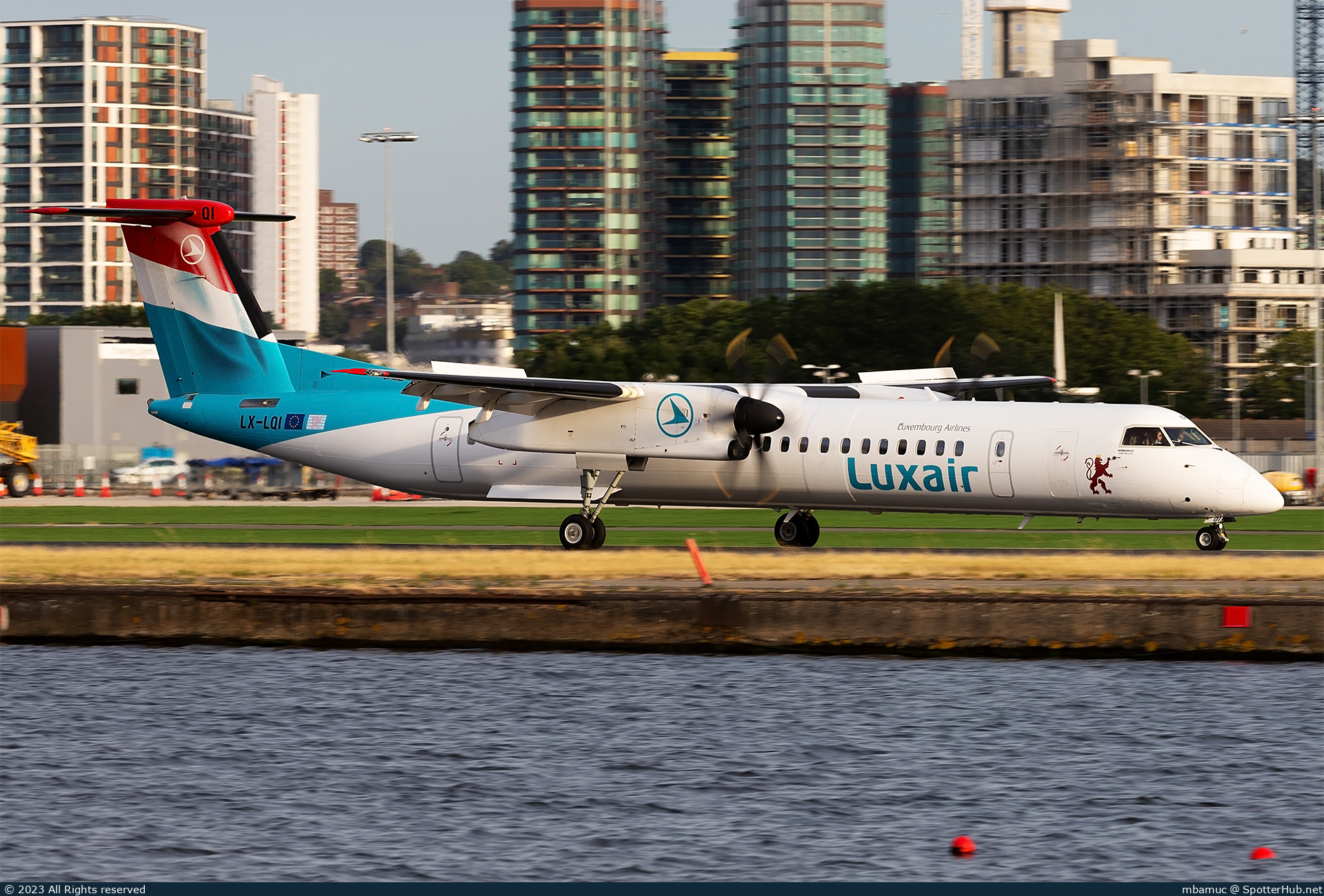 Photo of LX-LQI - Bombardier DHC-8-402 Dash 8 Q400 operated by Luxair