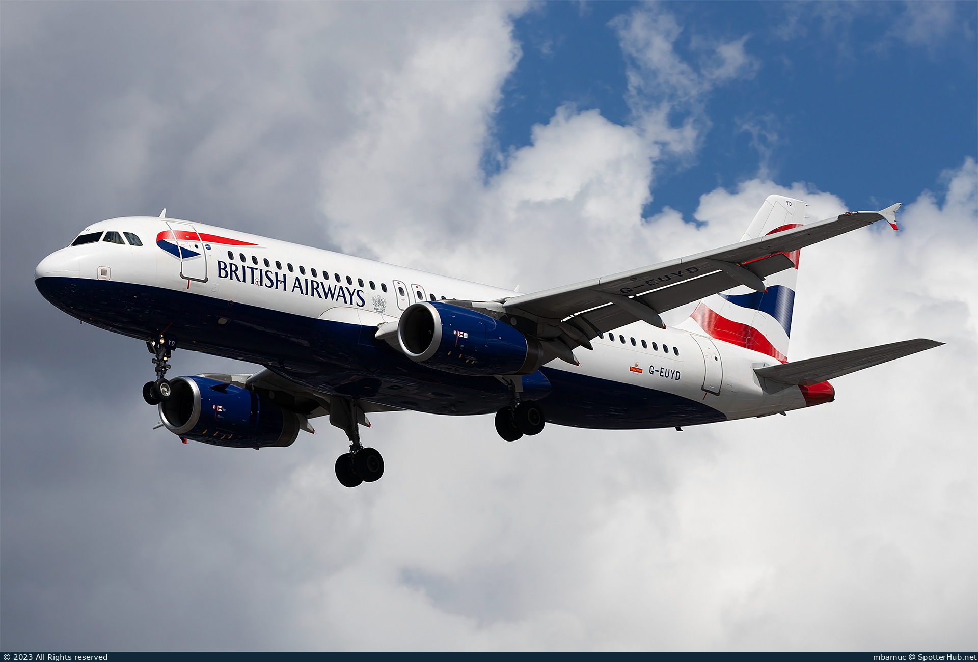 Photo of G-EUYD - Airbus A320-232 operated by British Airways