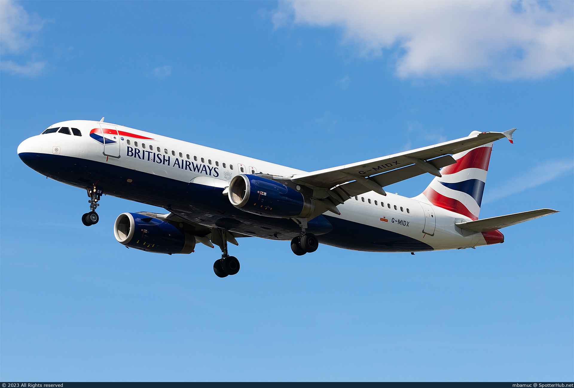 Photo of G-MIDX - Airbus A320-232 operated by British Airways