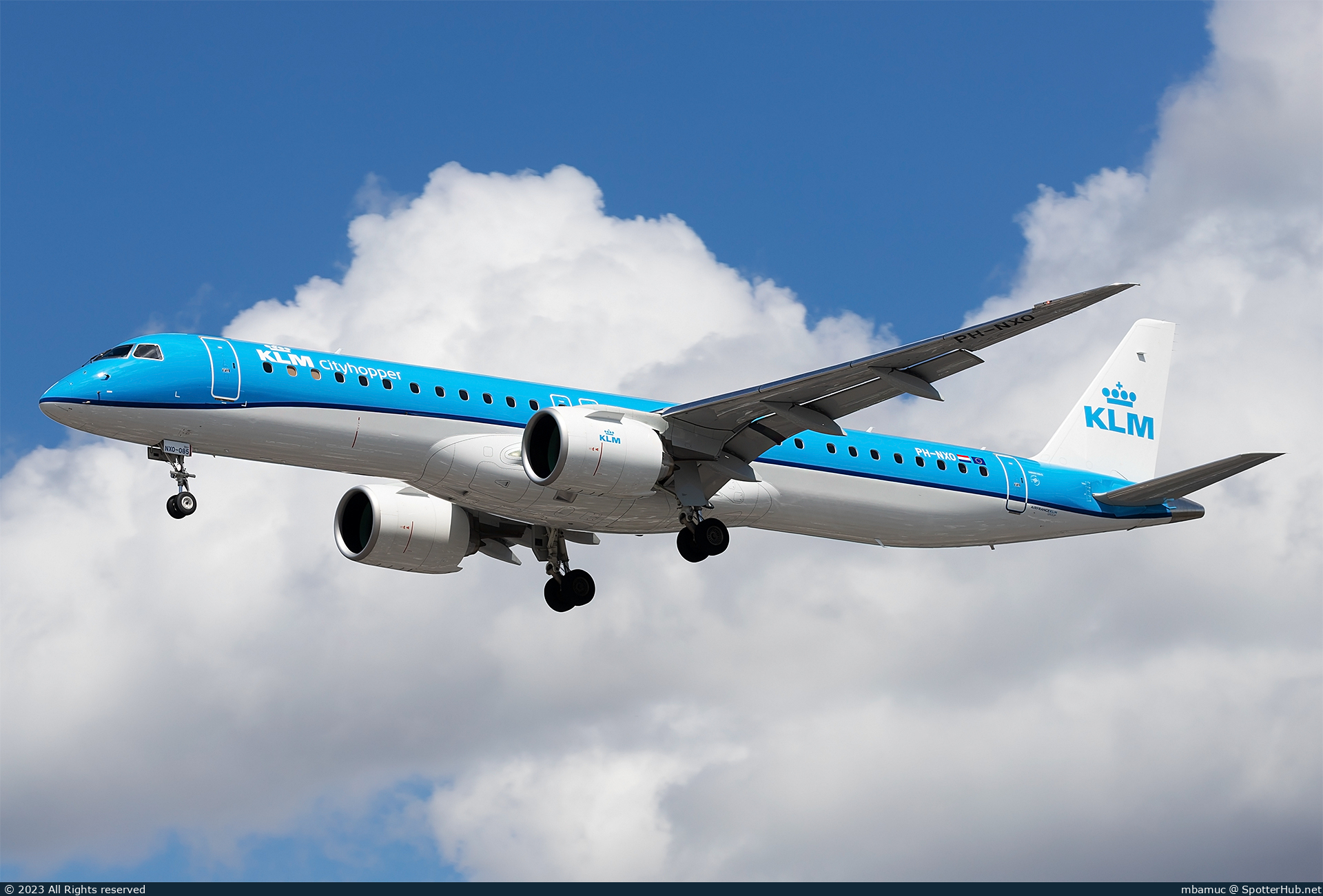 Photo of PH-NXO - Embraer ERJ-195-E2 operated by KLM Cityhopper