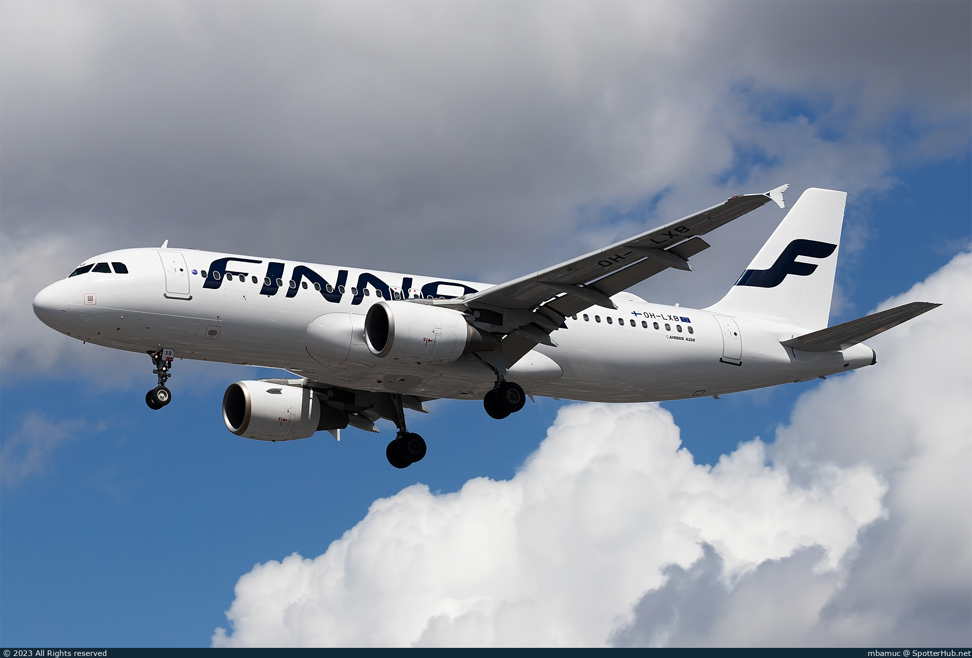 Photo of OH-LXB - Airbus A320-214 operated by Finnair