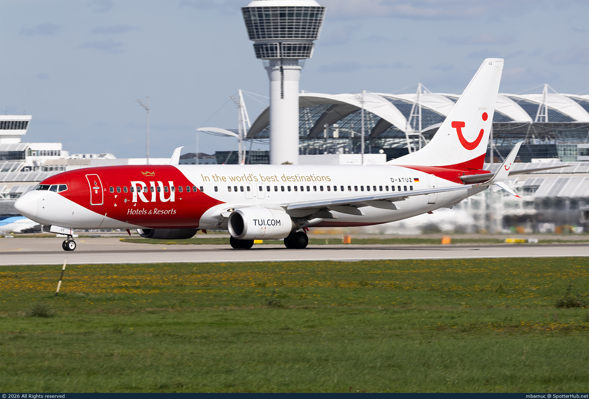 Photo of D-ATUZ - Boeing 737-8K5 operated by TUIfly
