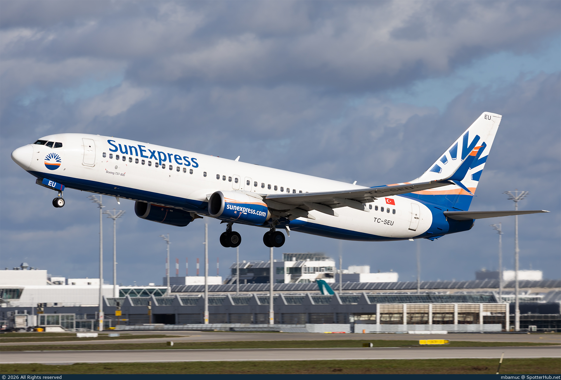 Photo of TC-SEU - Boeing 737-8HC operated by SunExpress