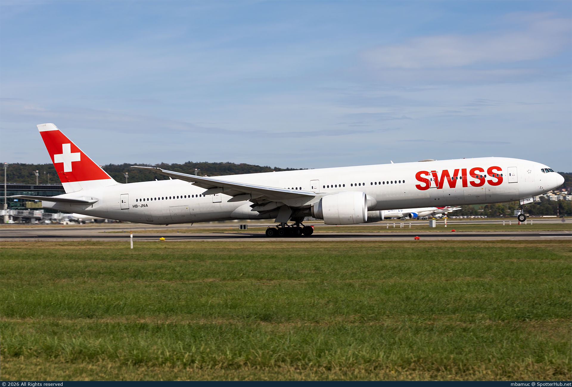 Photo of HB-JNA - Boeing 777-3DE(ER) operated by Swiss International Air Lines