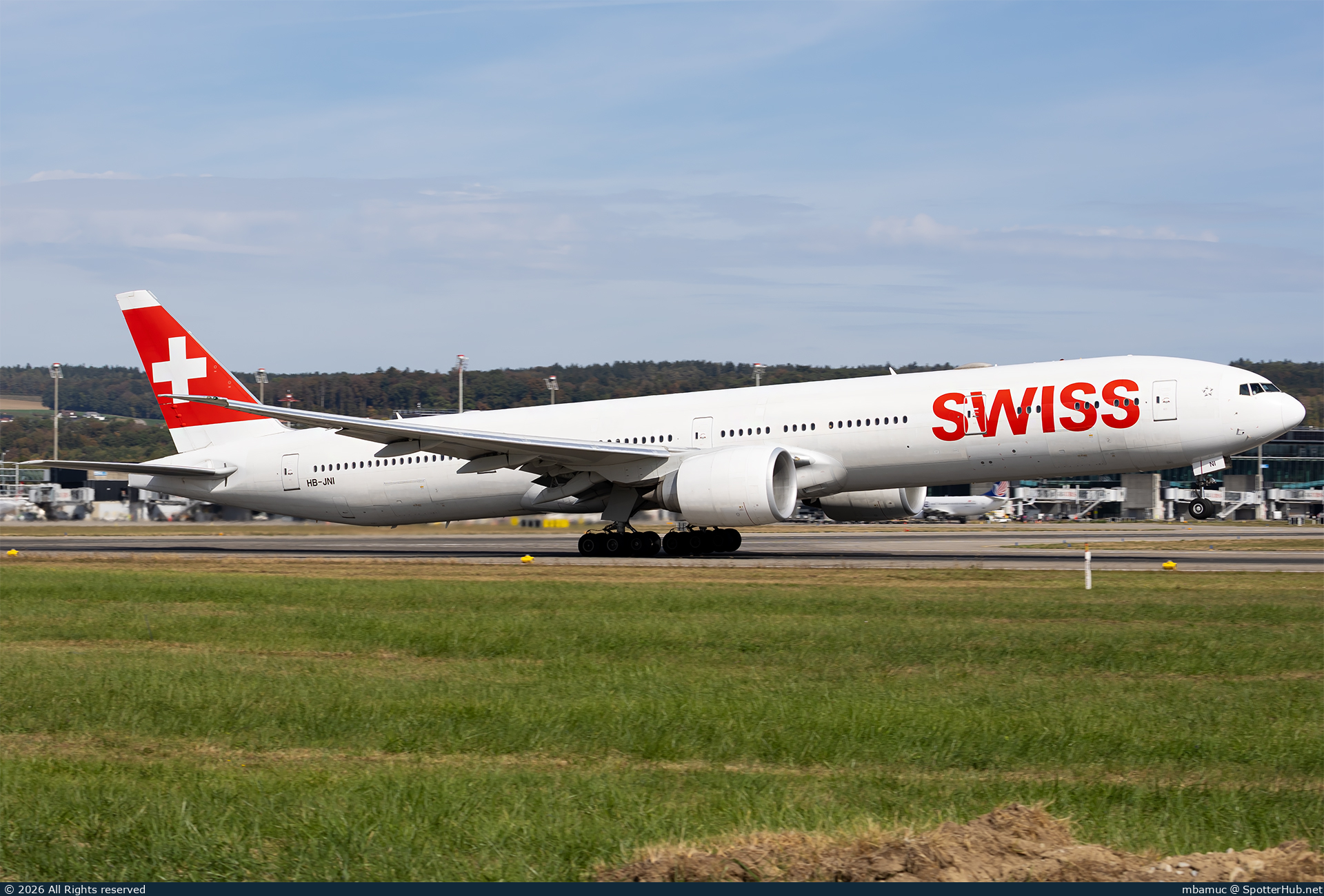 Photo of HB-JNI - Boeing 777-3DE(ER) operated by Swiss International Air Lines