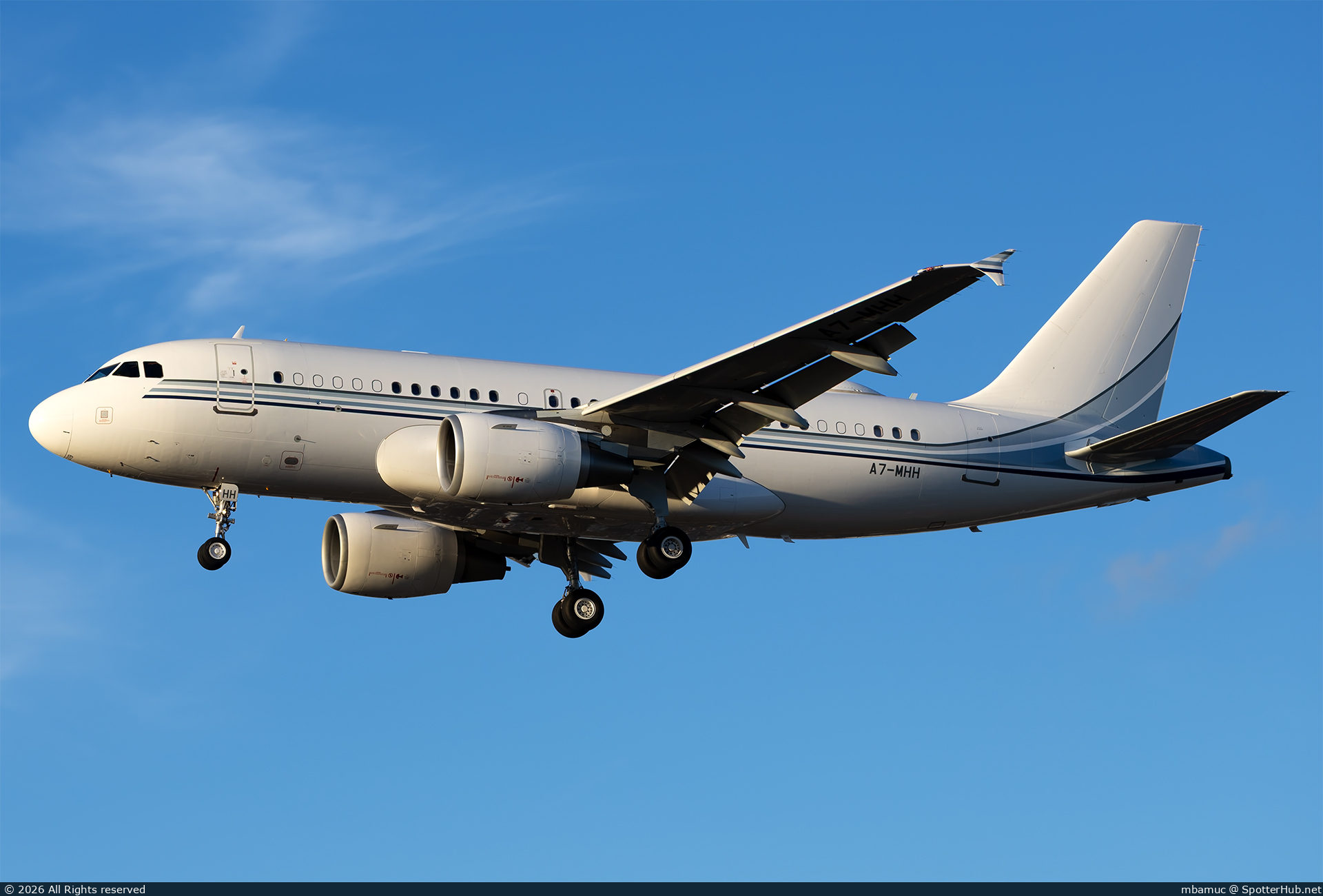 Photo of A7-MHH - Airbus A319-115(CJ) operated by Qatar Amiri Flight