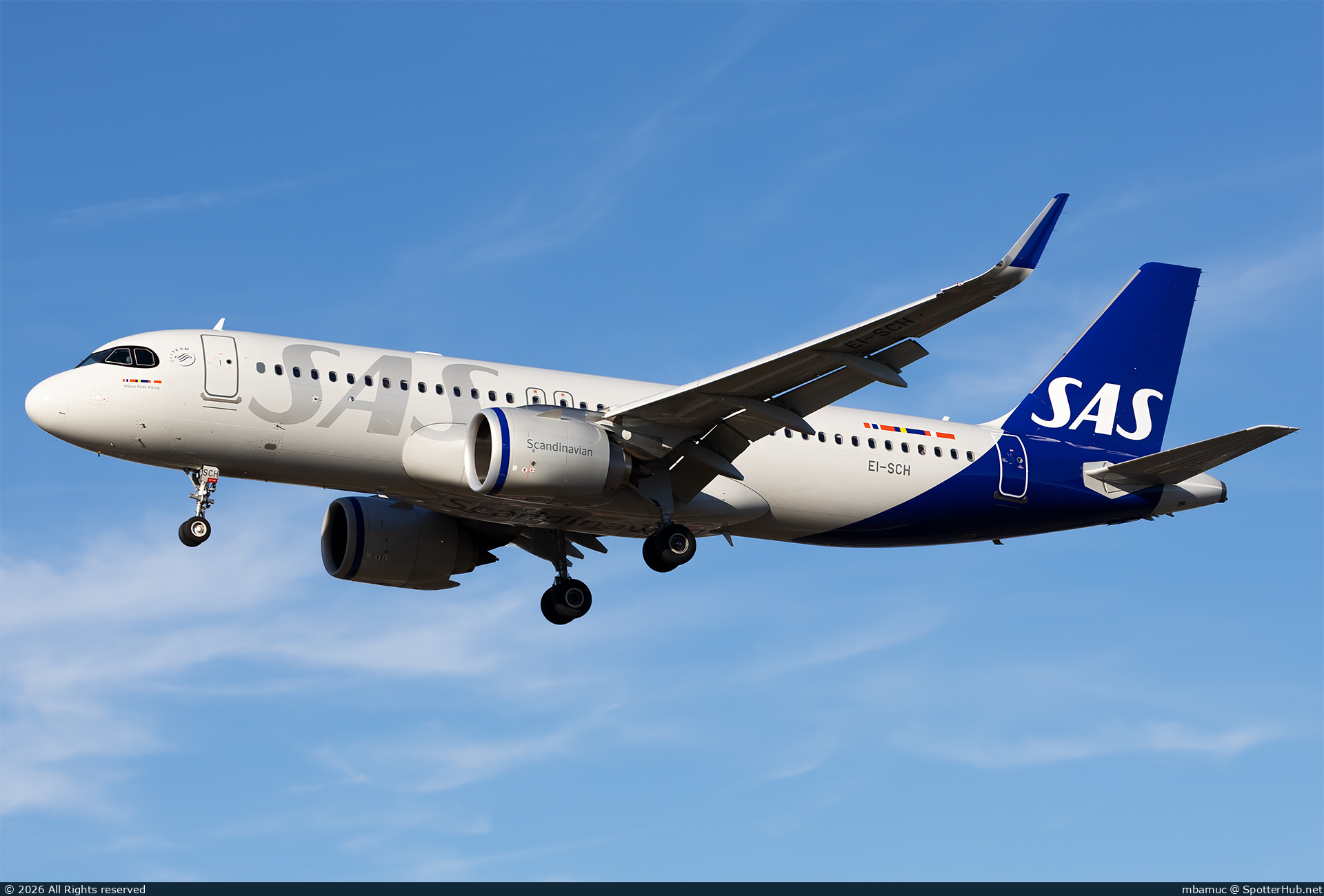 Photo of EI-SCH - Airbus A320-251N operated by SAS Connect