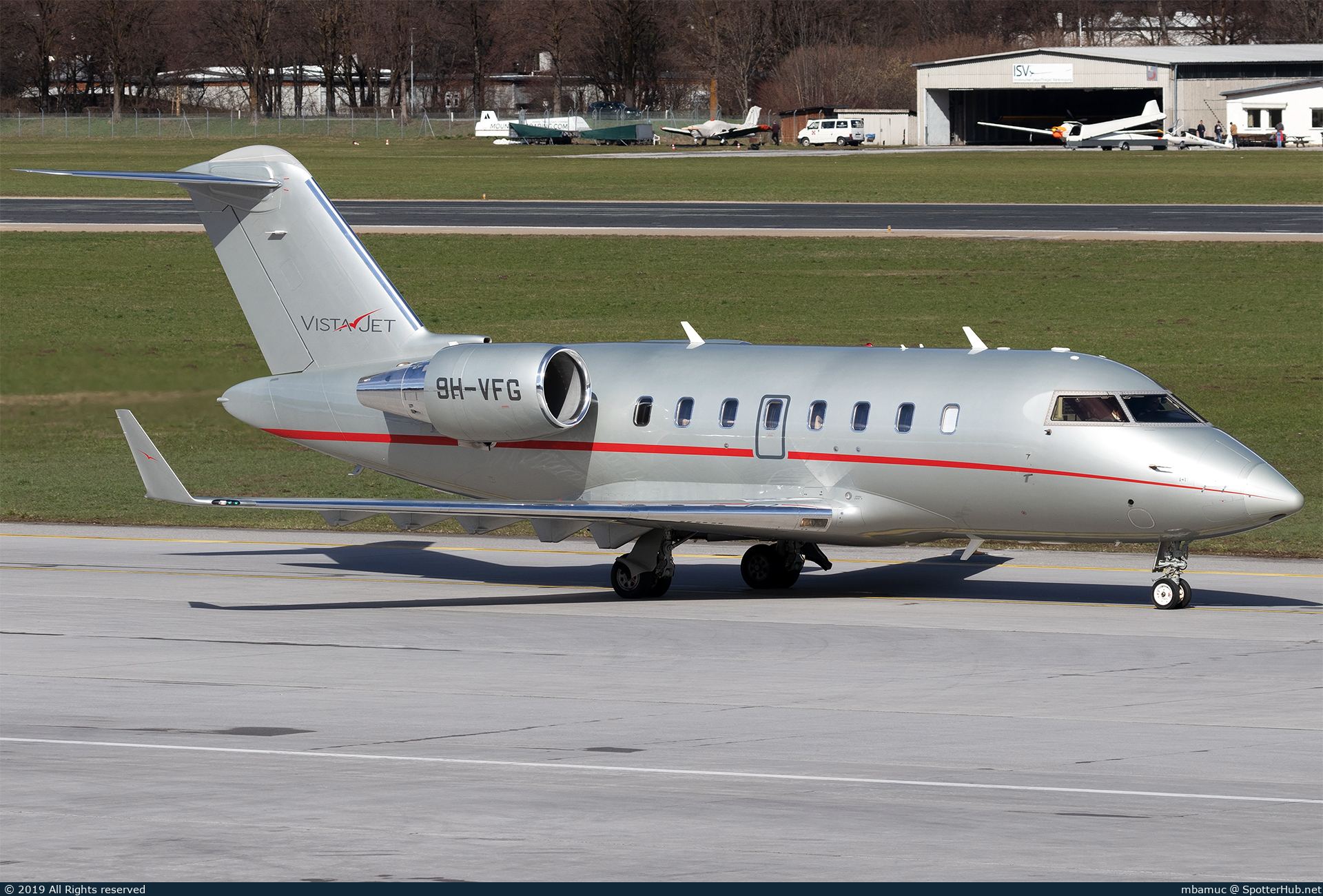 Photo of 9H-VFG - Bombardier Challenger 605 operated by VistaJet