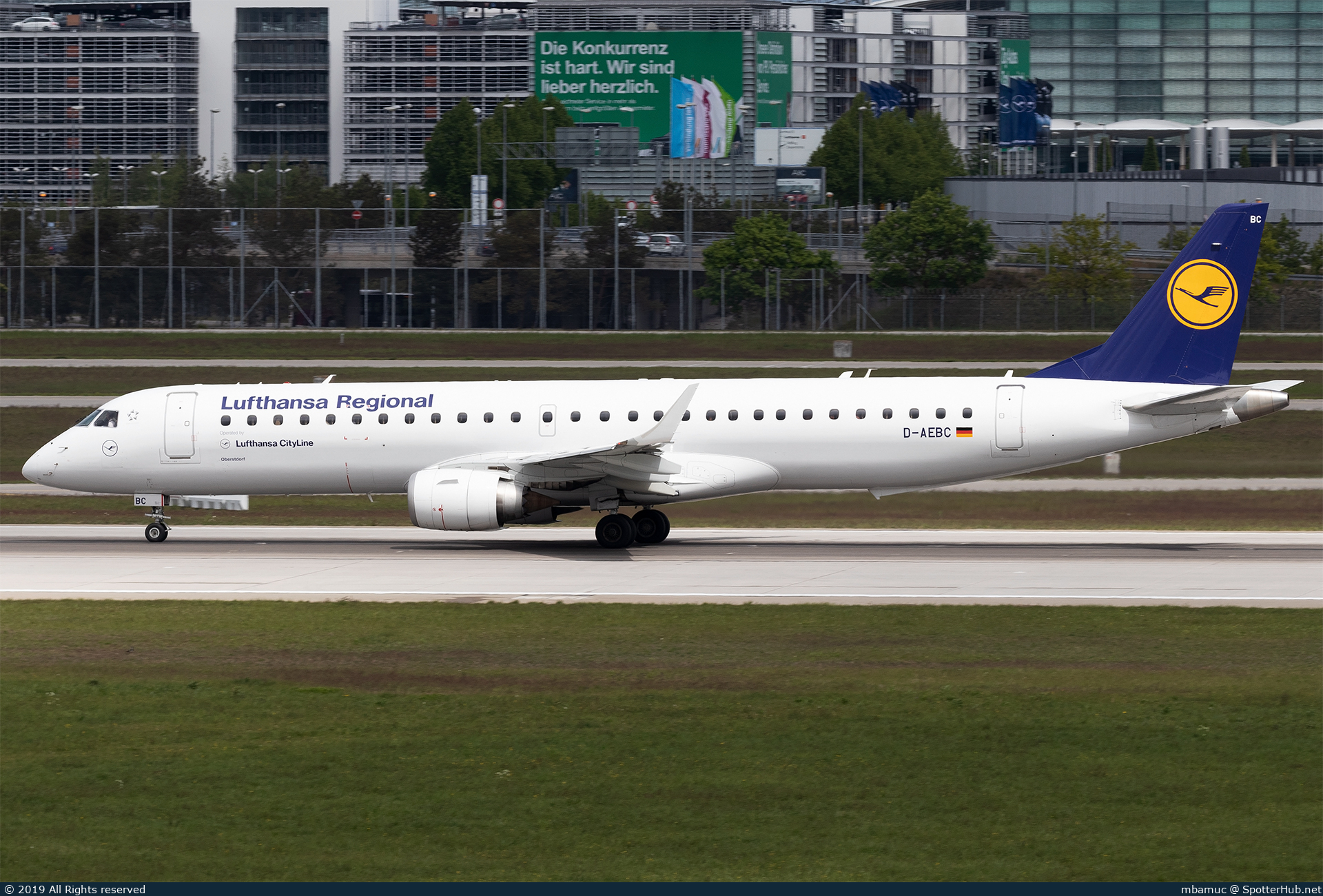 Photo of D-AEBC - Embraer ERJ-195LR operated by Lufthansa CityLine