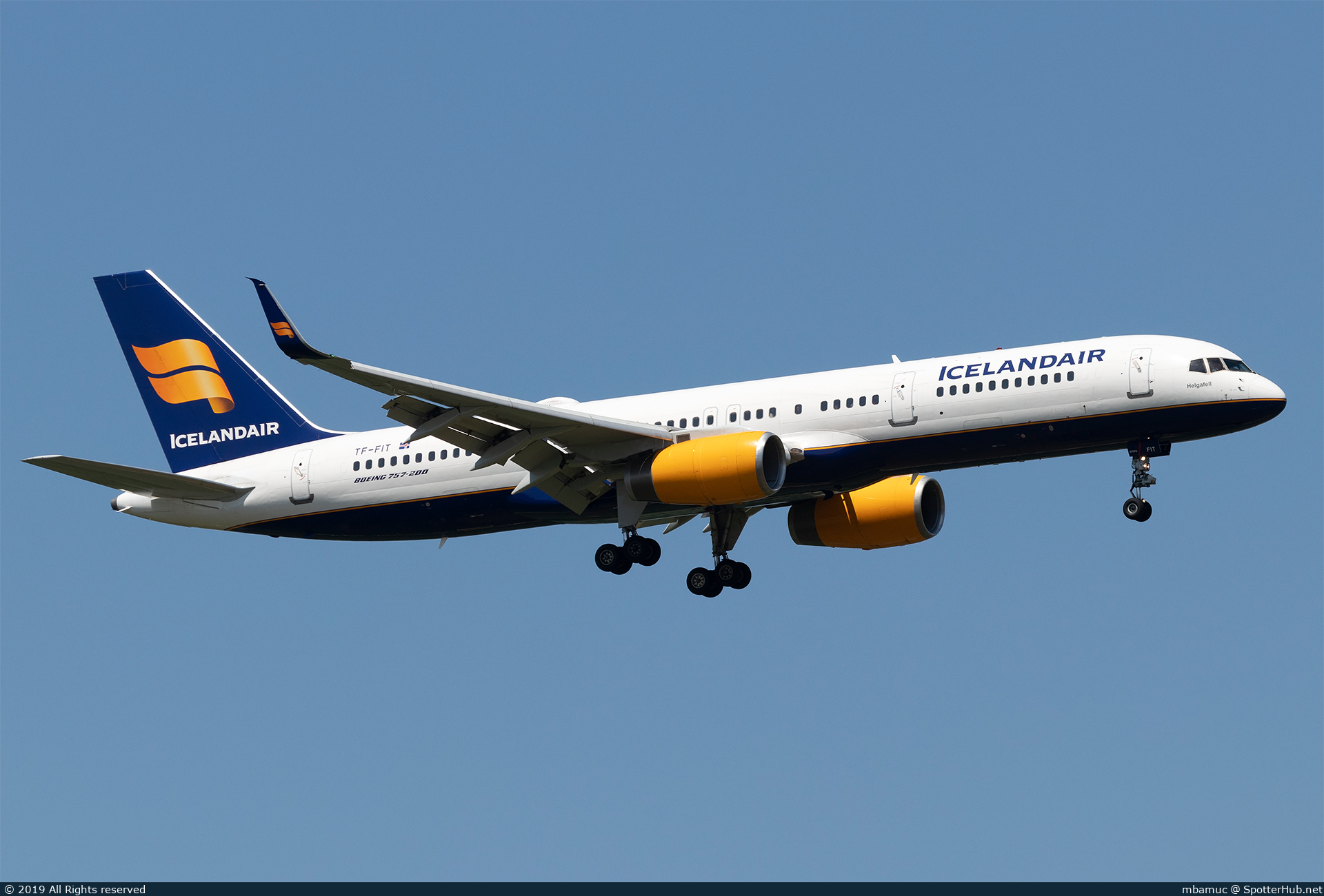 Photo of TF-FIT - Boeing 757-256 operated by Icelandair