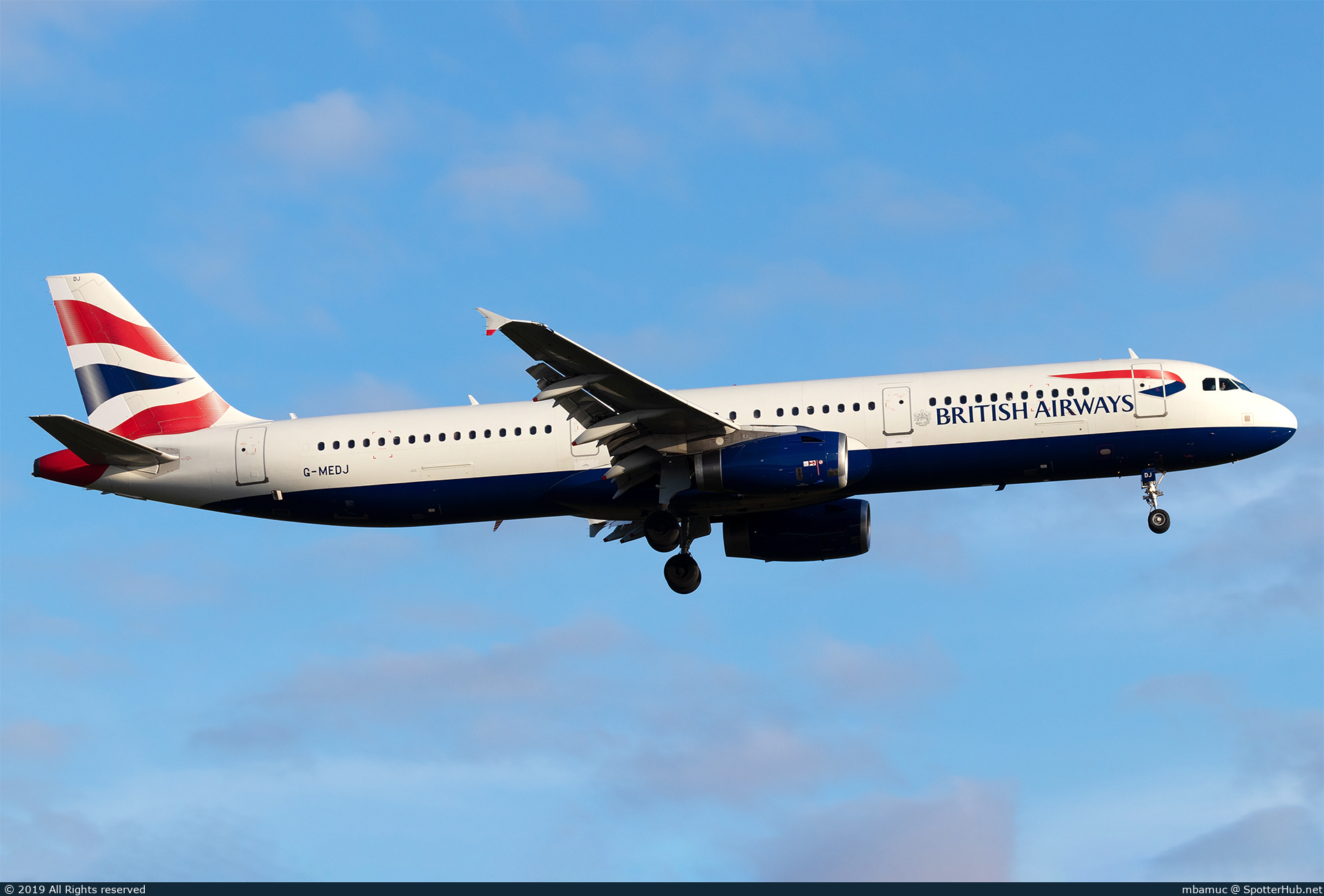 Photo of G-MEDJ - Airbus A321-231 operated by British Airways