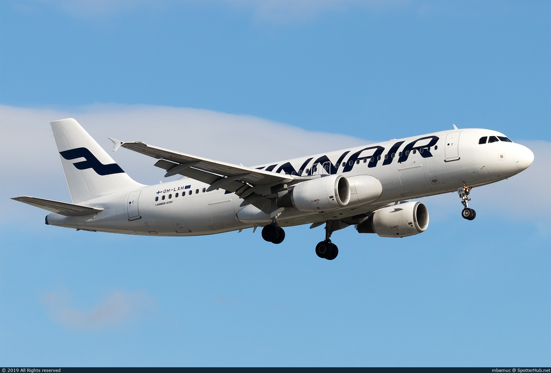Photo of OH-LXH - Airbus A320-214 operated by Finnair