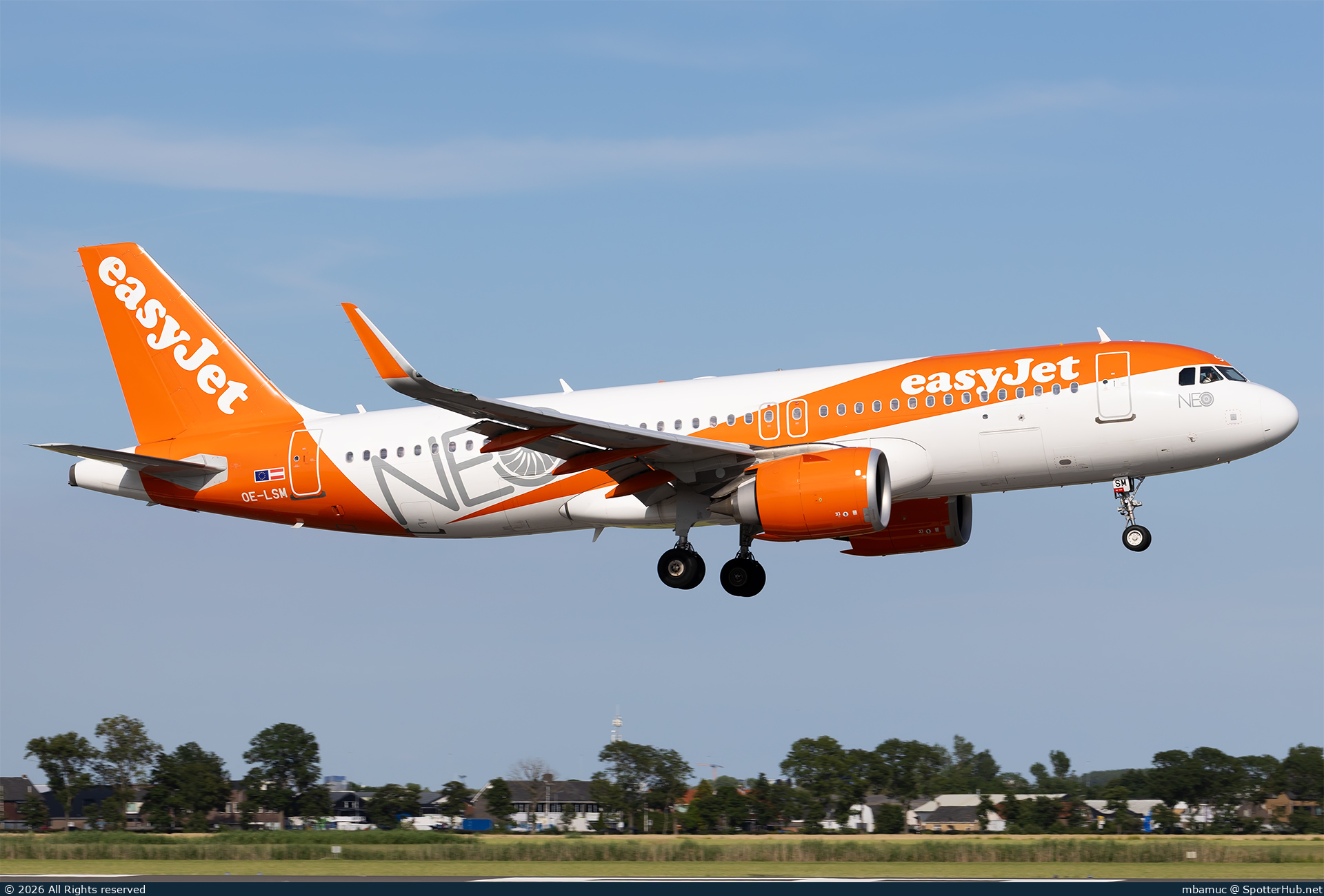 Photo of OE-LSM - Airbus A320-251N operated by easyJet Europe