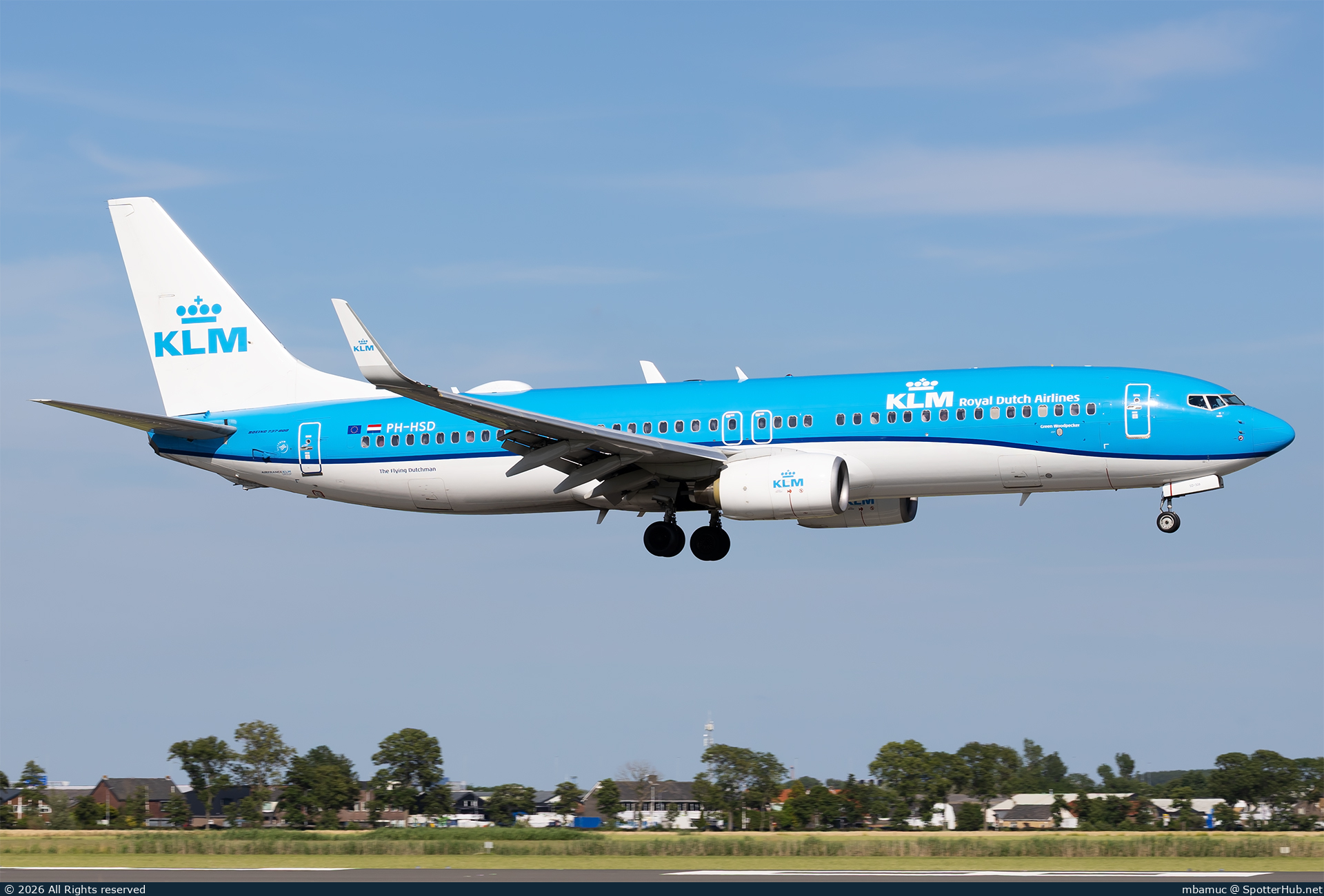 Photo of PH-HSD - Boeing 737-8K2 operated by KLM Royal Dutch Airlines