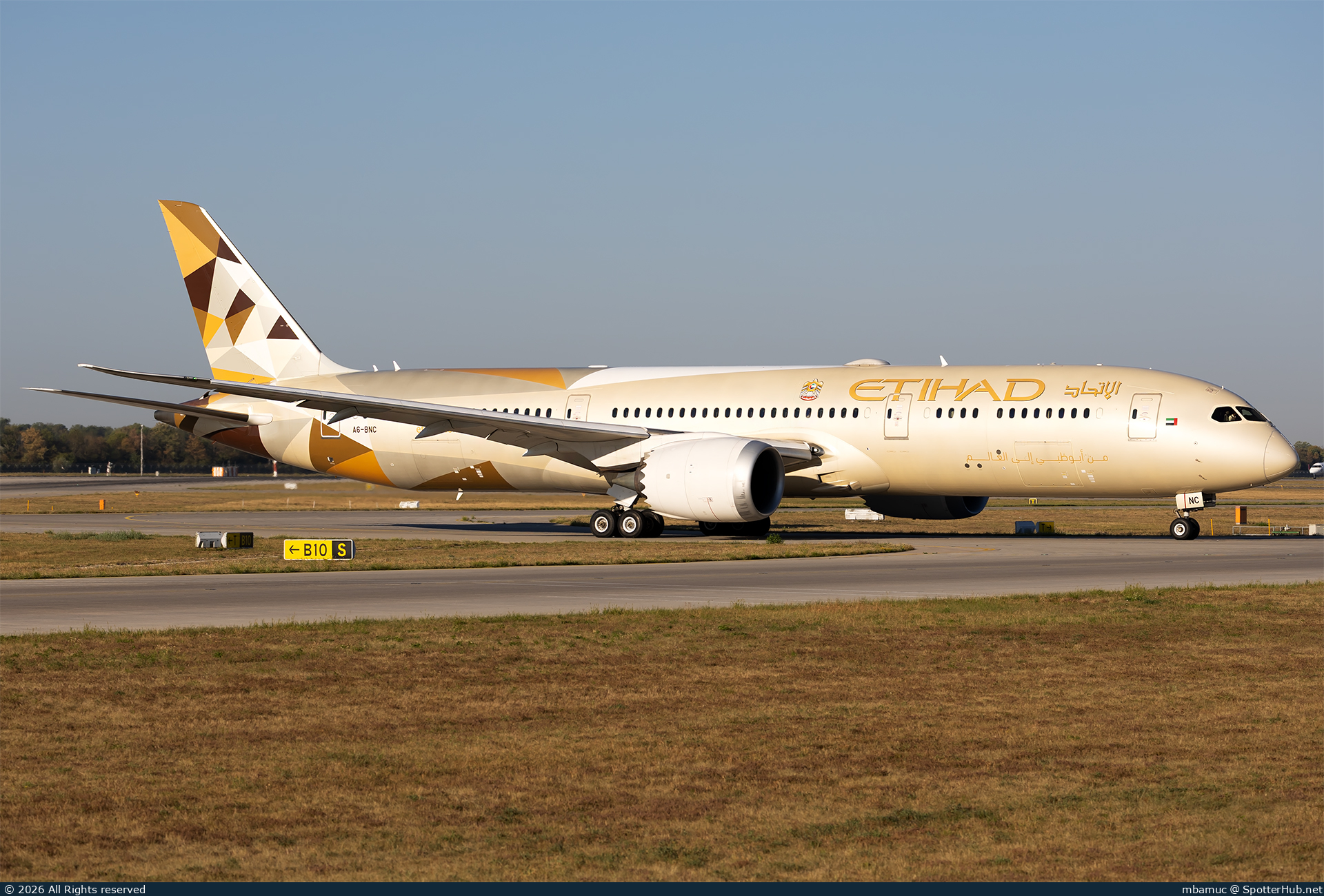 Photo of A6-BNC - Boeing 787-9 Dreamliner operated by Etihad Airways