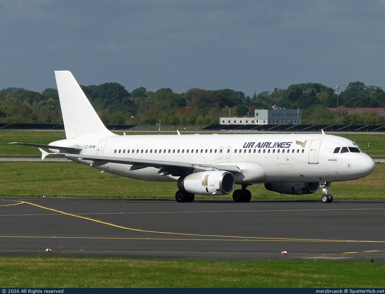 Photo of LZ-BHM - Airbus A320-232 operated by UR Airlines (opb BH Air)