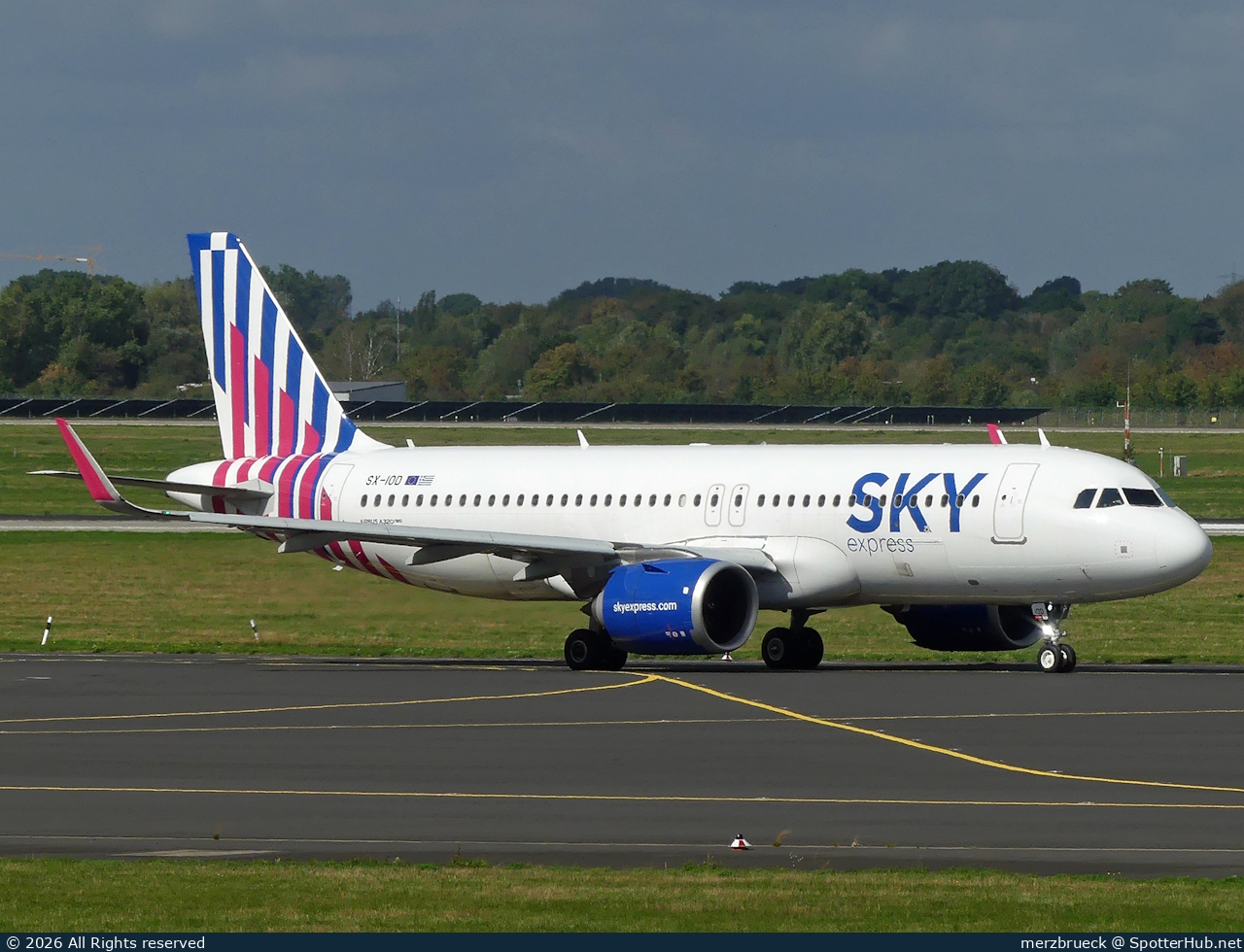Photo of SX-IOD - Airbus A320-251N operated by Sky Express