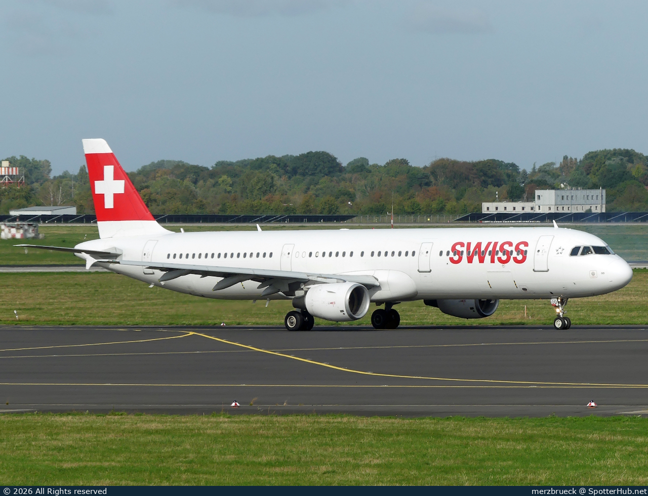 Photo of HB-IOD - Airbus A321-111 operated by Swiss International Air Lines