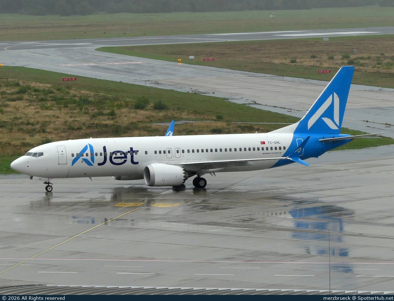 Photo of TC-OHL - Boeing 737 MAX 8 operated by AJet