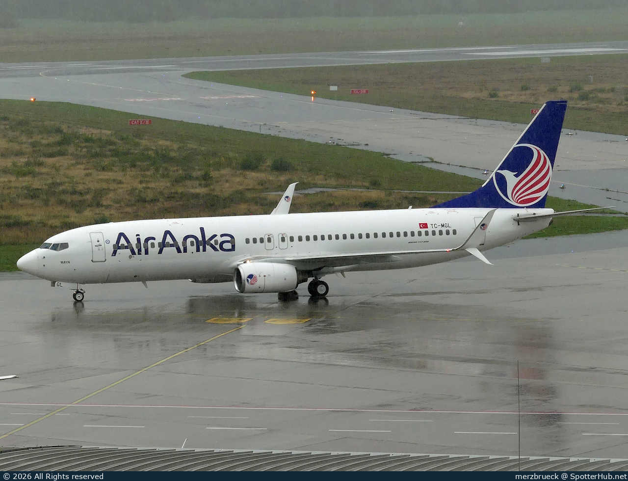 Photo of TC-MGL - Boeing 737-8S3 operated by Air Anka (opb Mavi Gök Airlines)