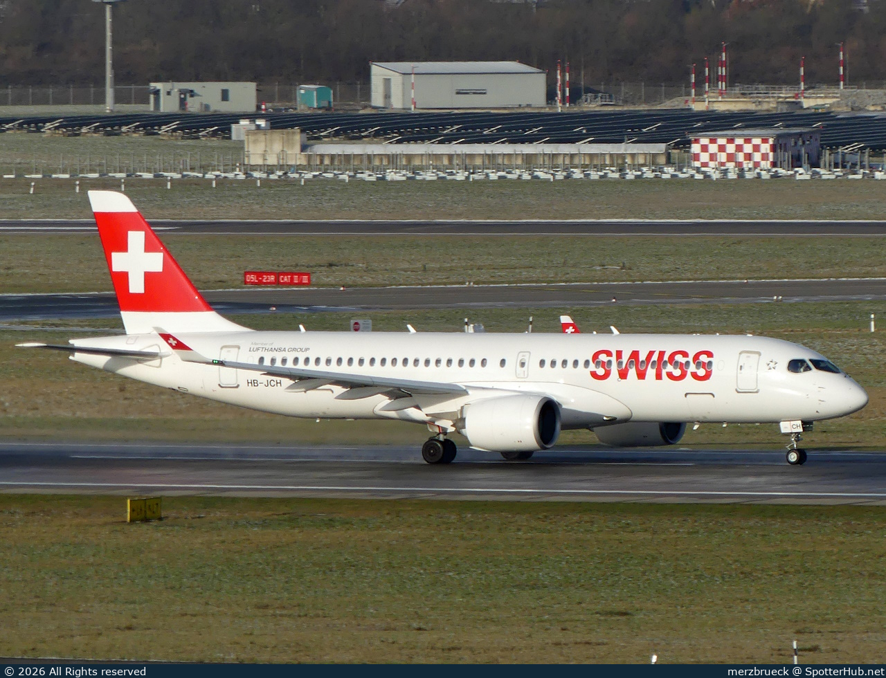 Photo of HB-JCH - Airbus A220-300 operated by Swiss International Air Lines