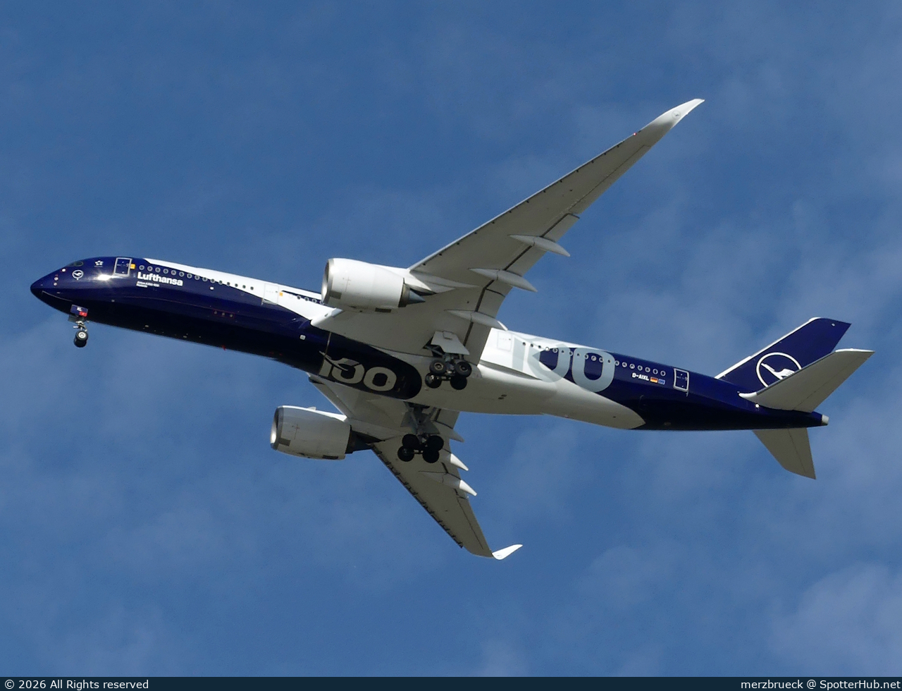 Photo of D-AIXL - Airbus A350-941 operated by Lufthansa