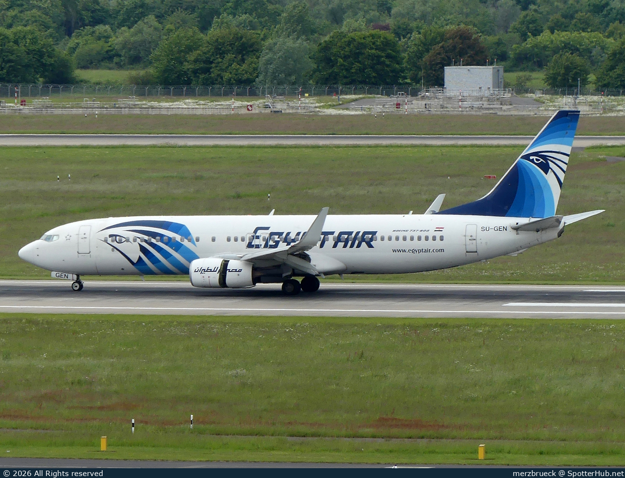 Photo of SU-GEN - Boeing 737-866 operated by Egyptair